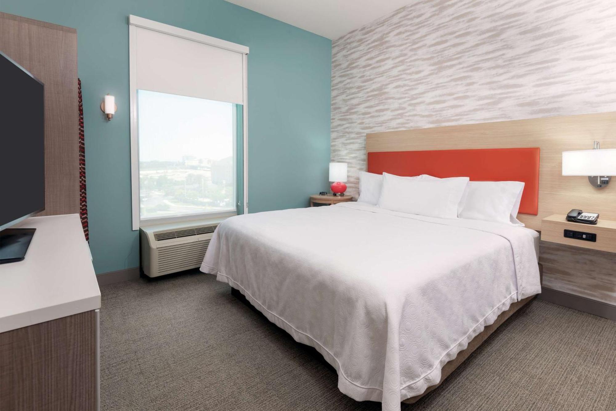 Suíte de 1 Quarto com Cama King-size - Não Fumantes