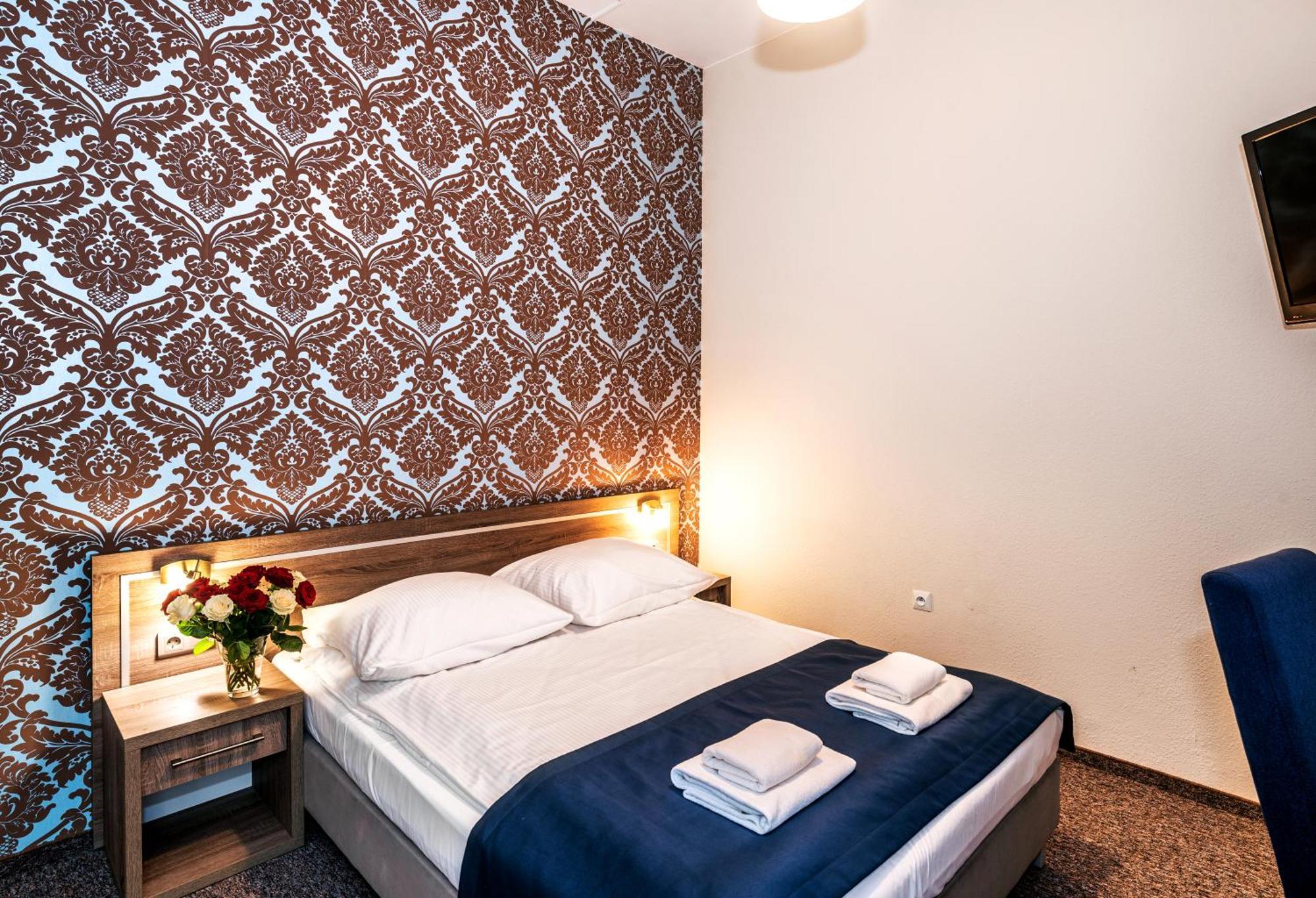 Superior Queen Room
