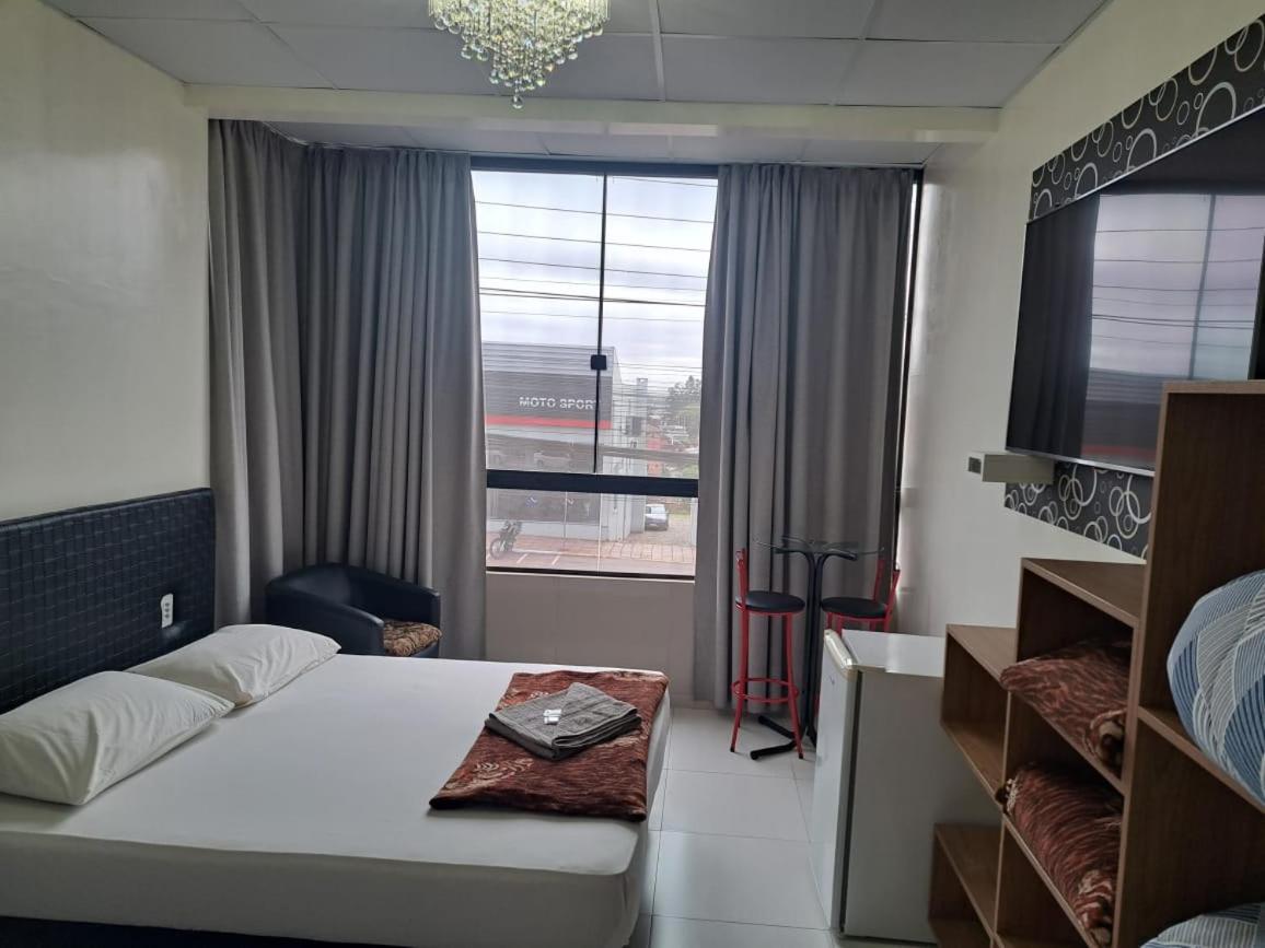 Quarto Individual
