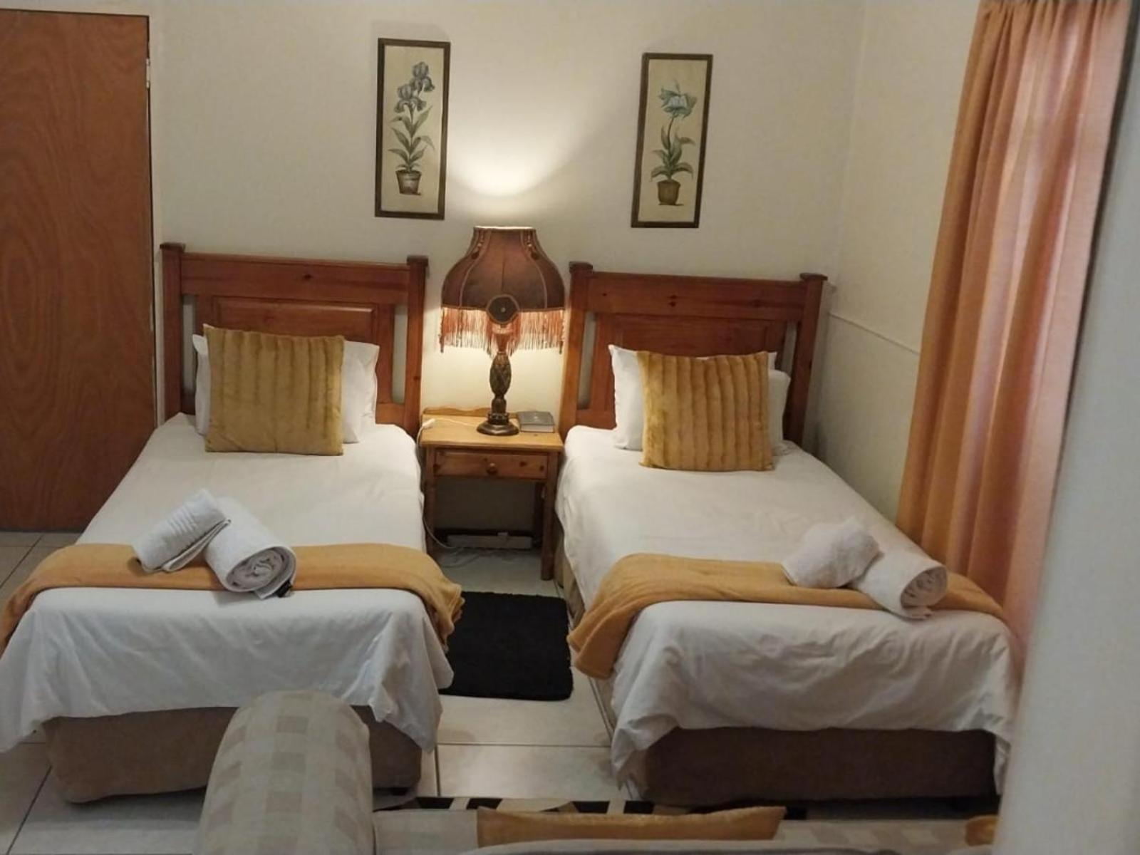 Comfort Twin Room
