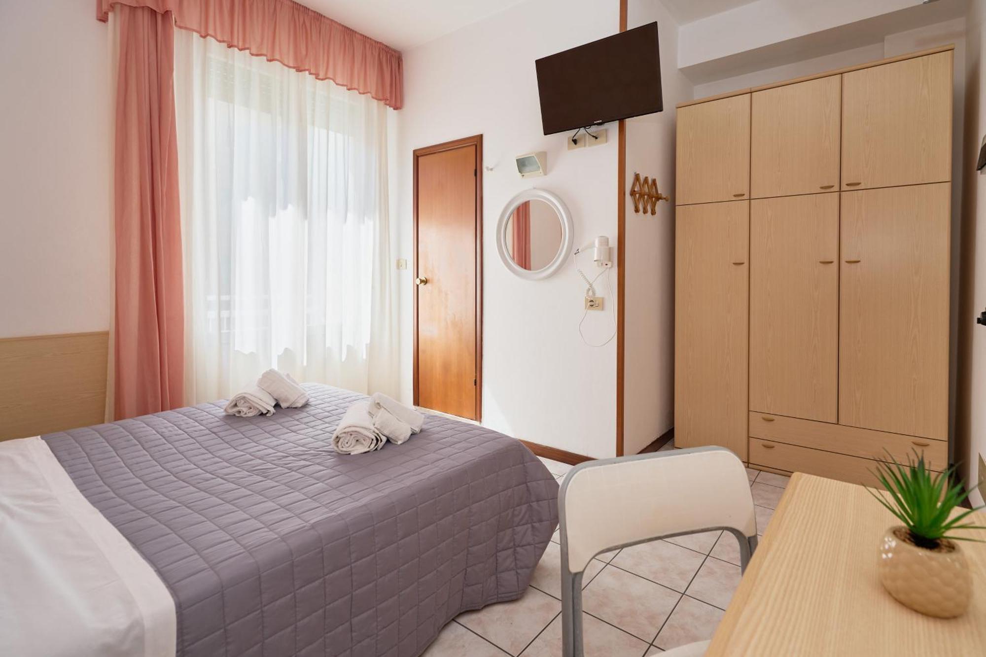 Superior Double Room,1589897768:JPEG