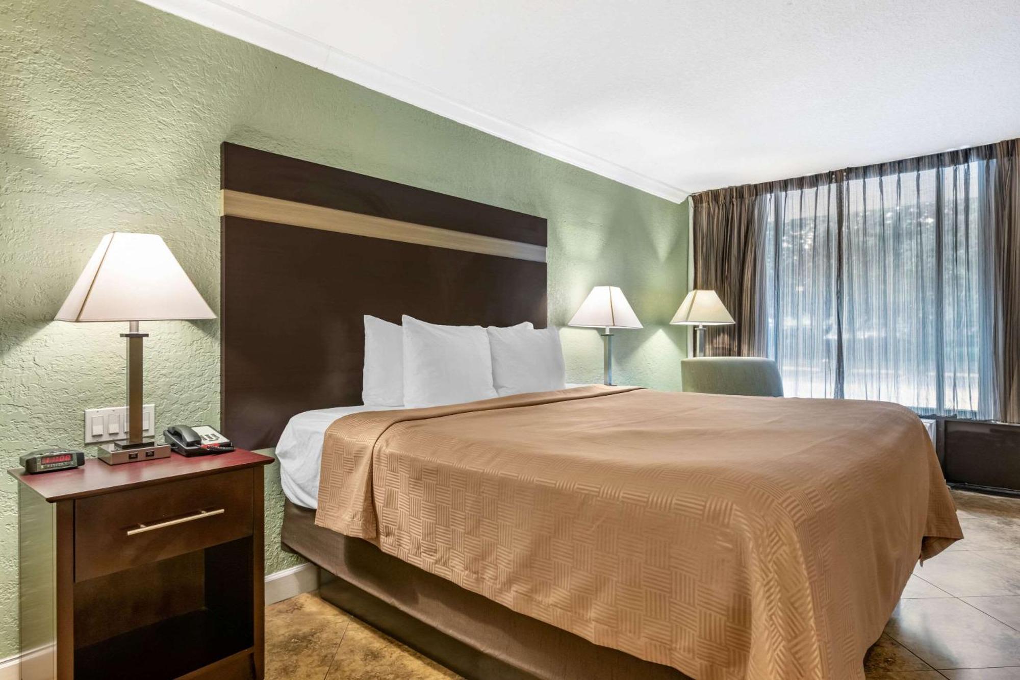 Zimmer mit Kingsize-Bett – Nichtraucher