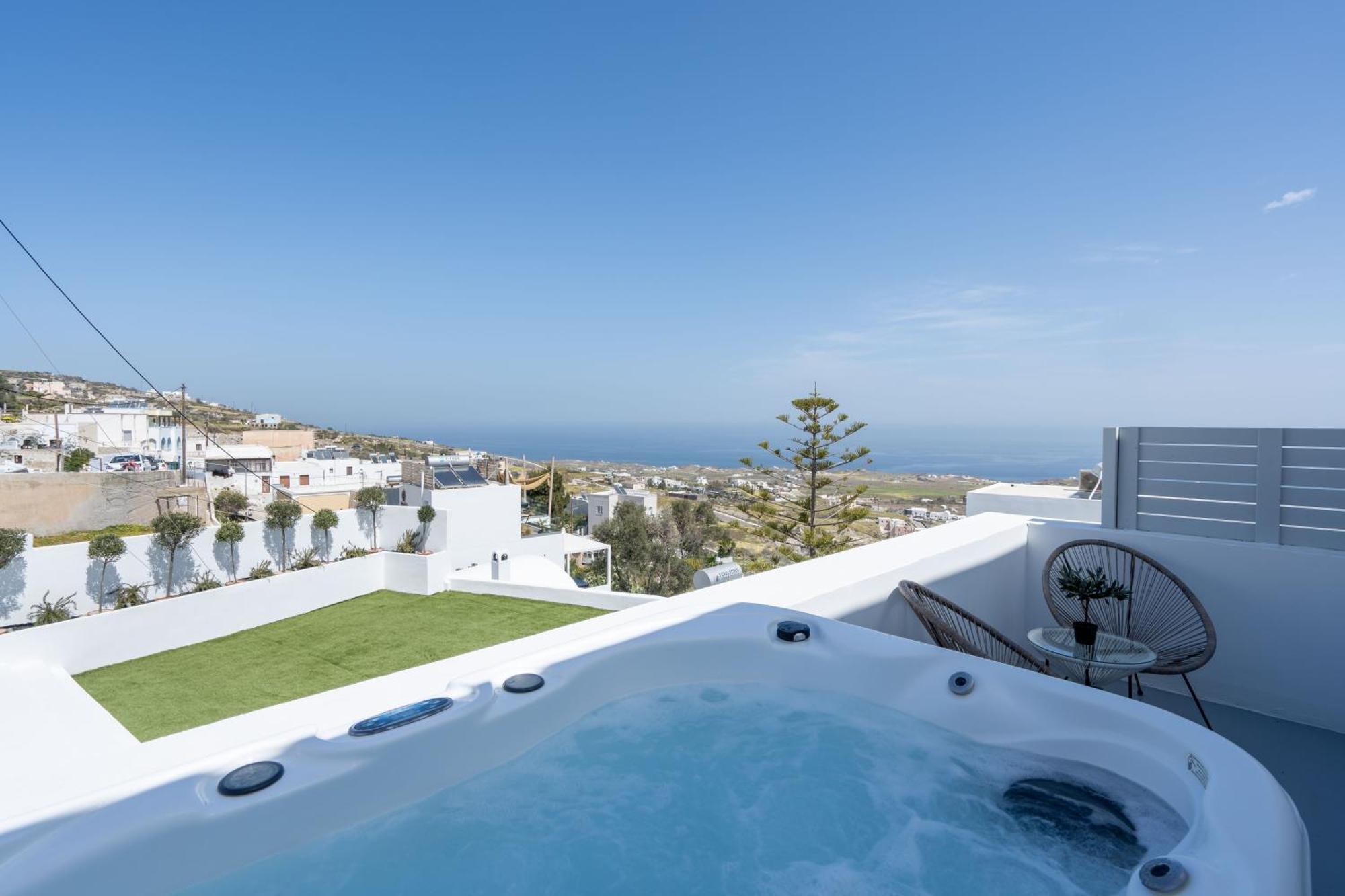 Suite with Sea View, Private Jacuzzi & Steam Room - A3