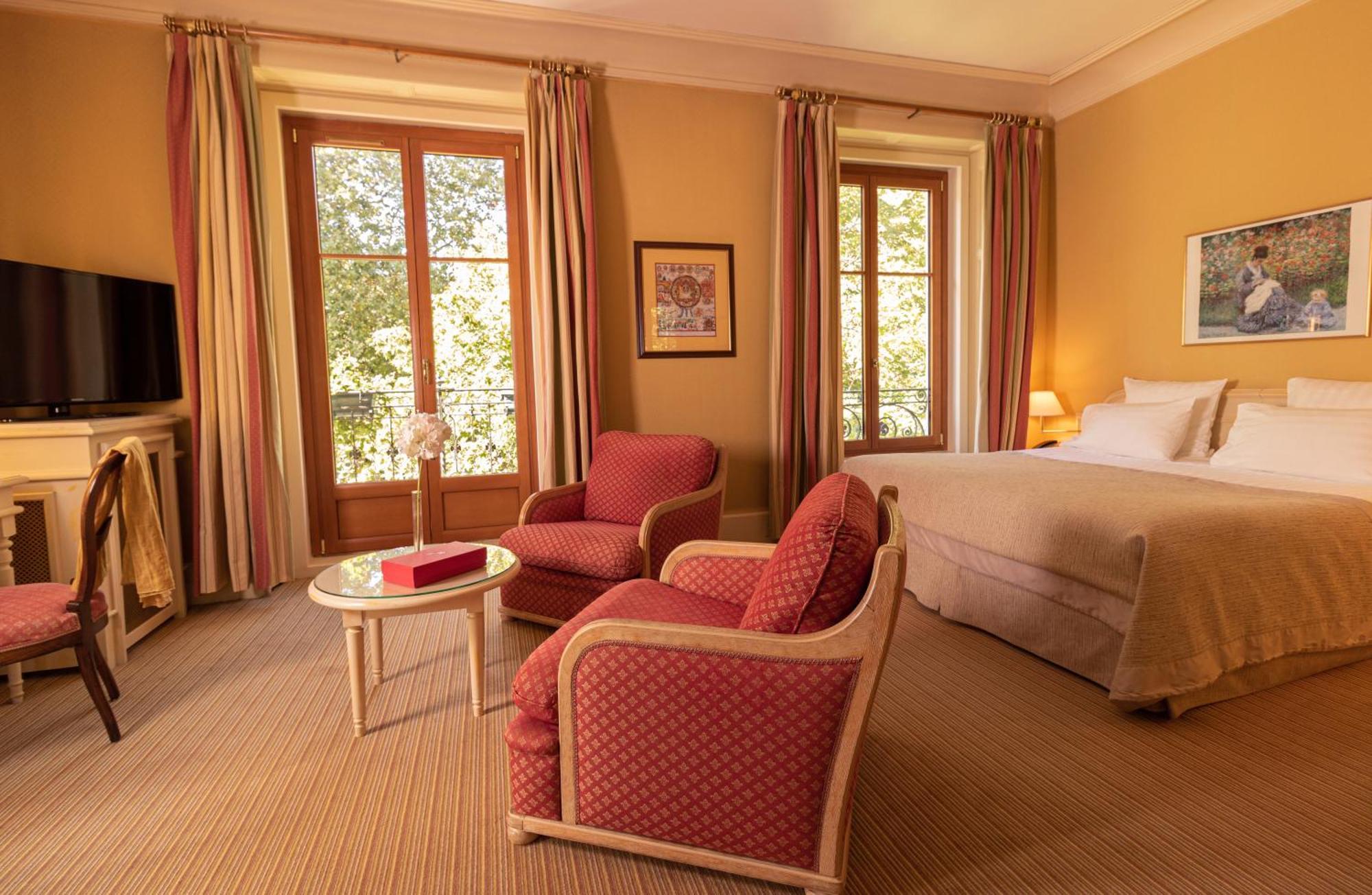 Deluxe Double or Twin Room