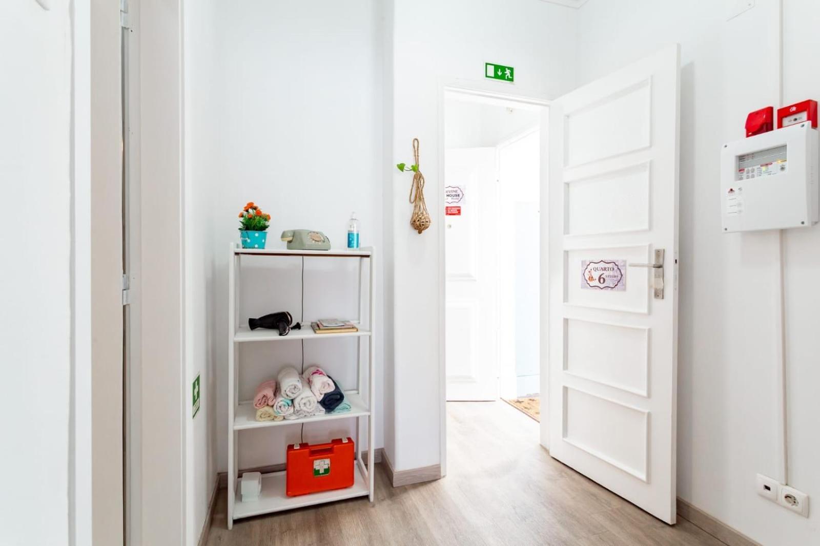 Tweepersoonskamer met Gedeelde Badkamer