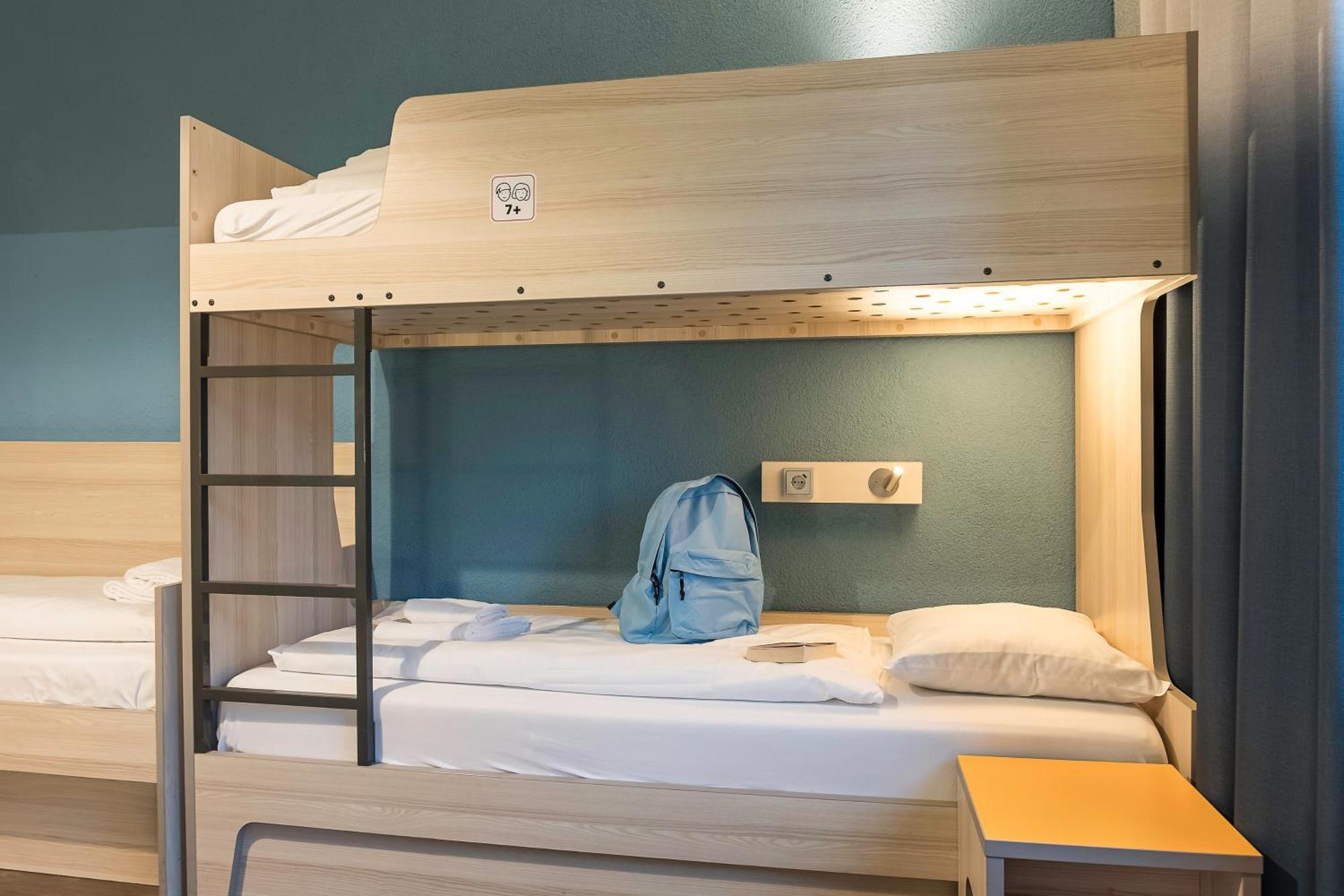 Quarto de 5 Camas