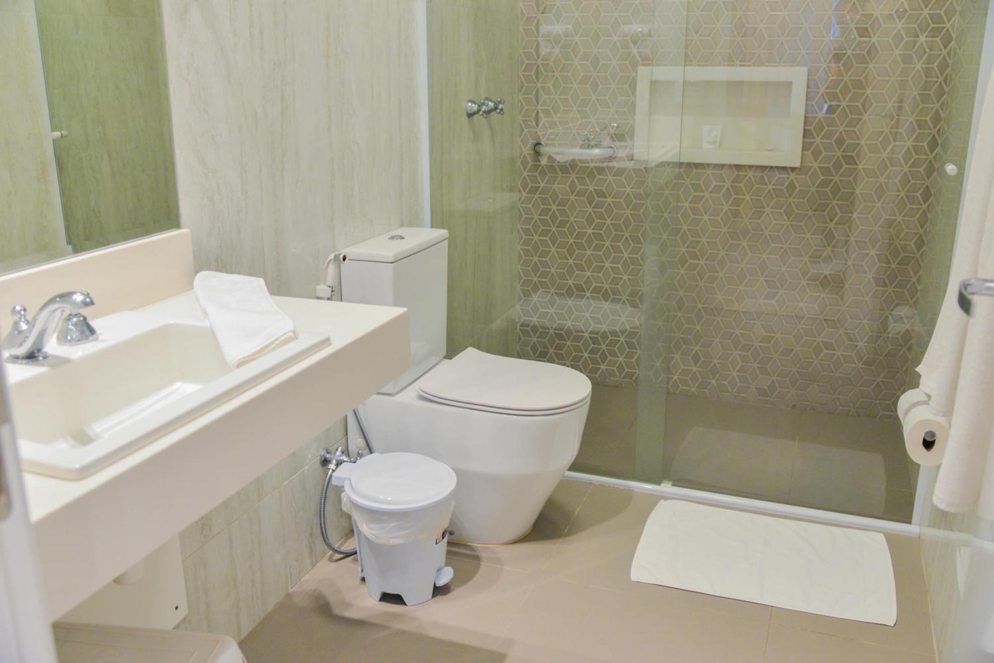 Quarto Individual com Varanda
