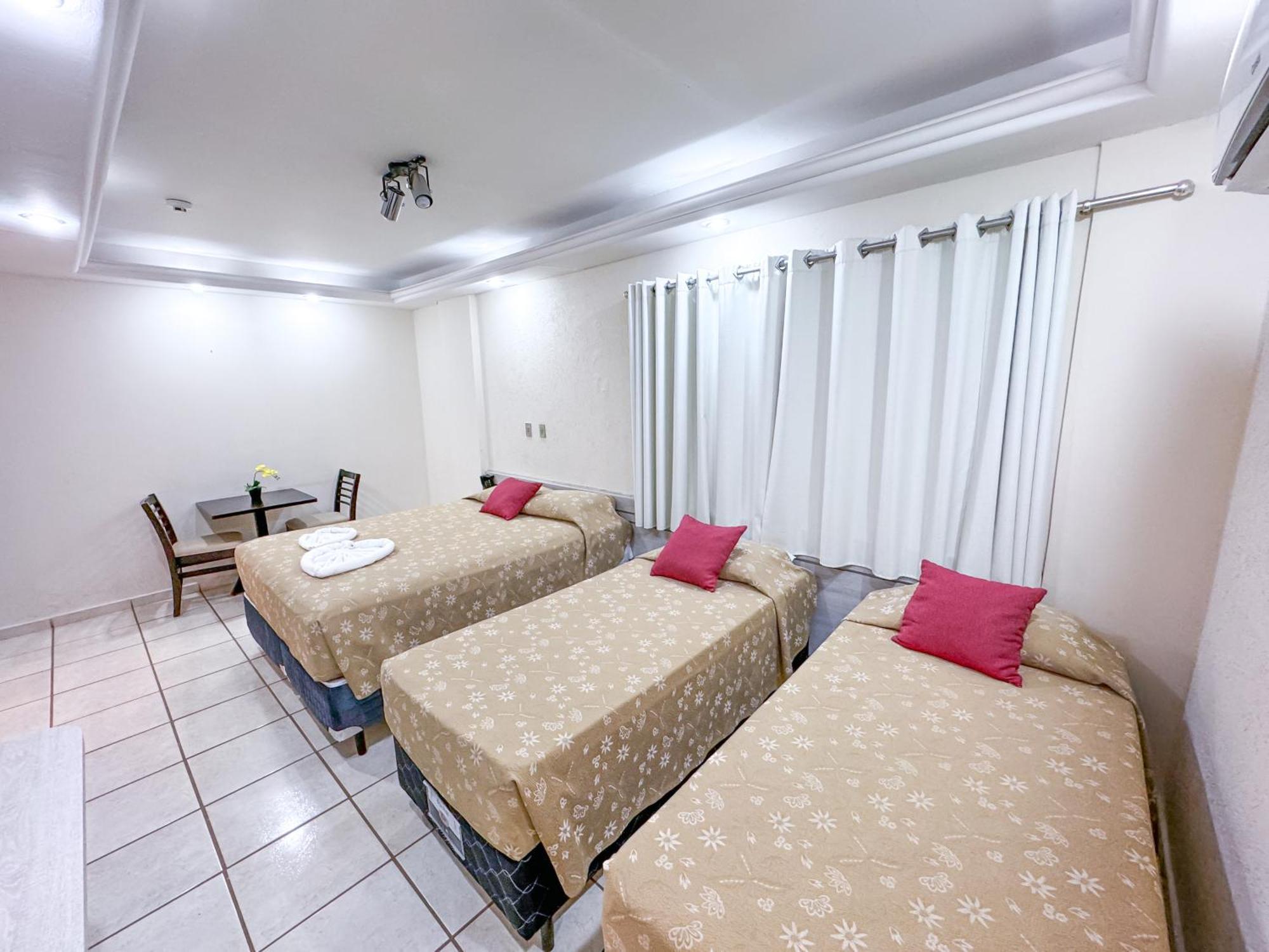 Quarto Triplo Standard