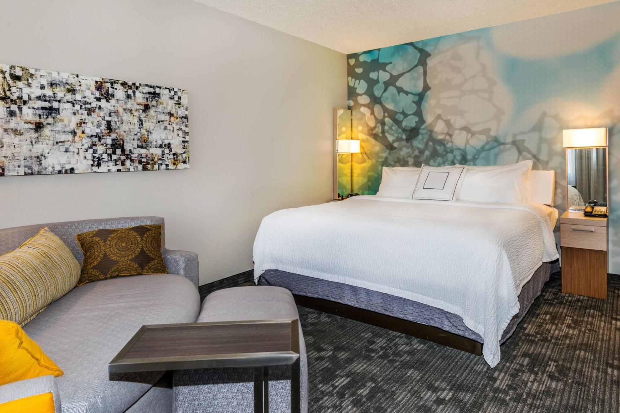 King Room with Sofa Bed