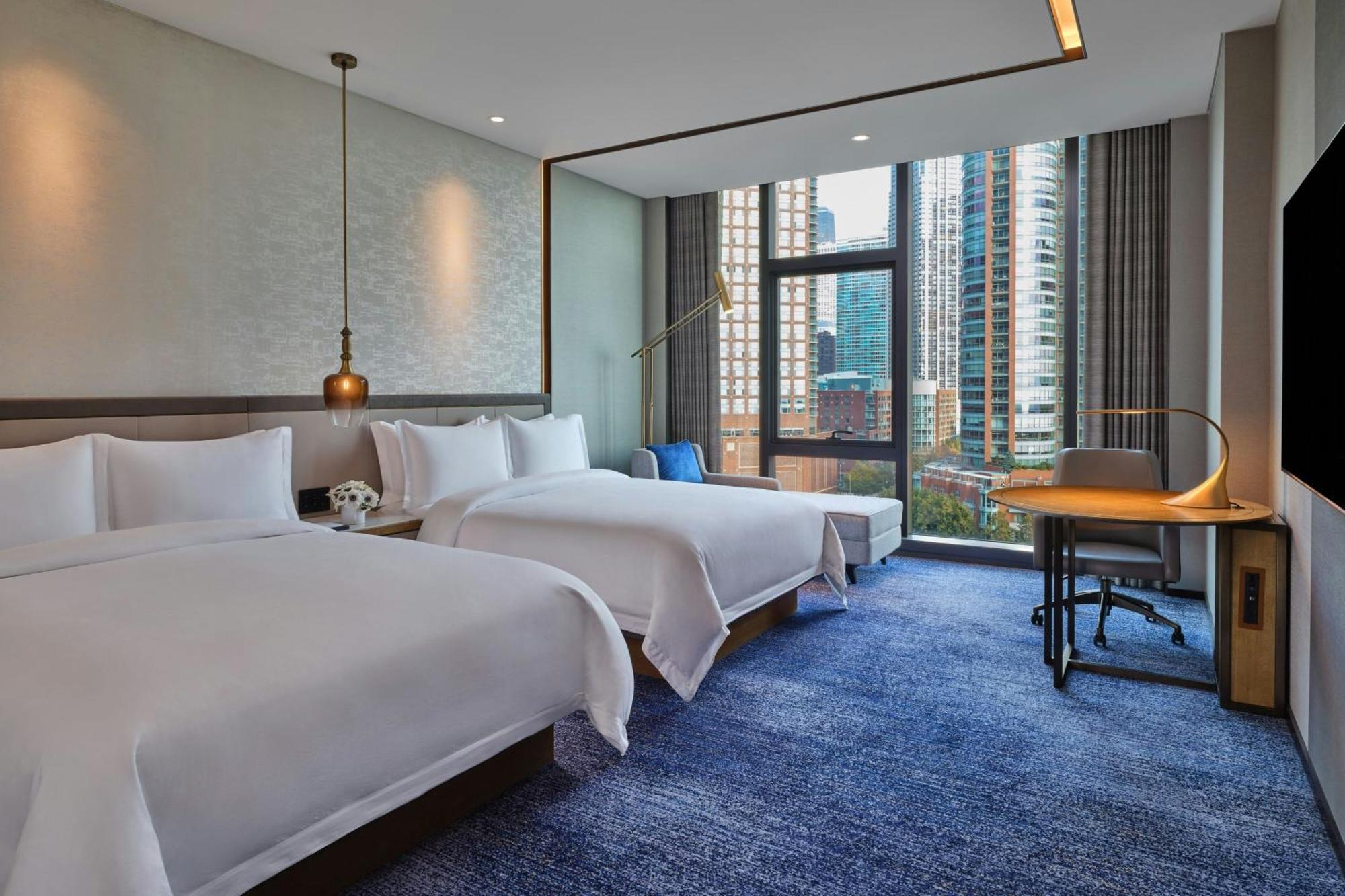 Chambre de Luxe avec 2 Lits Queen-Size - Vue sur Rivière