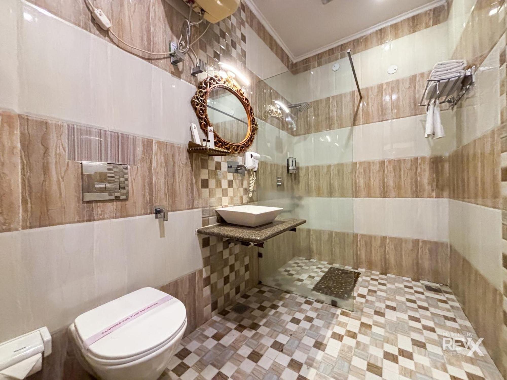 Suite with Private Pool