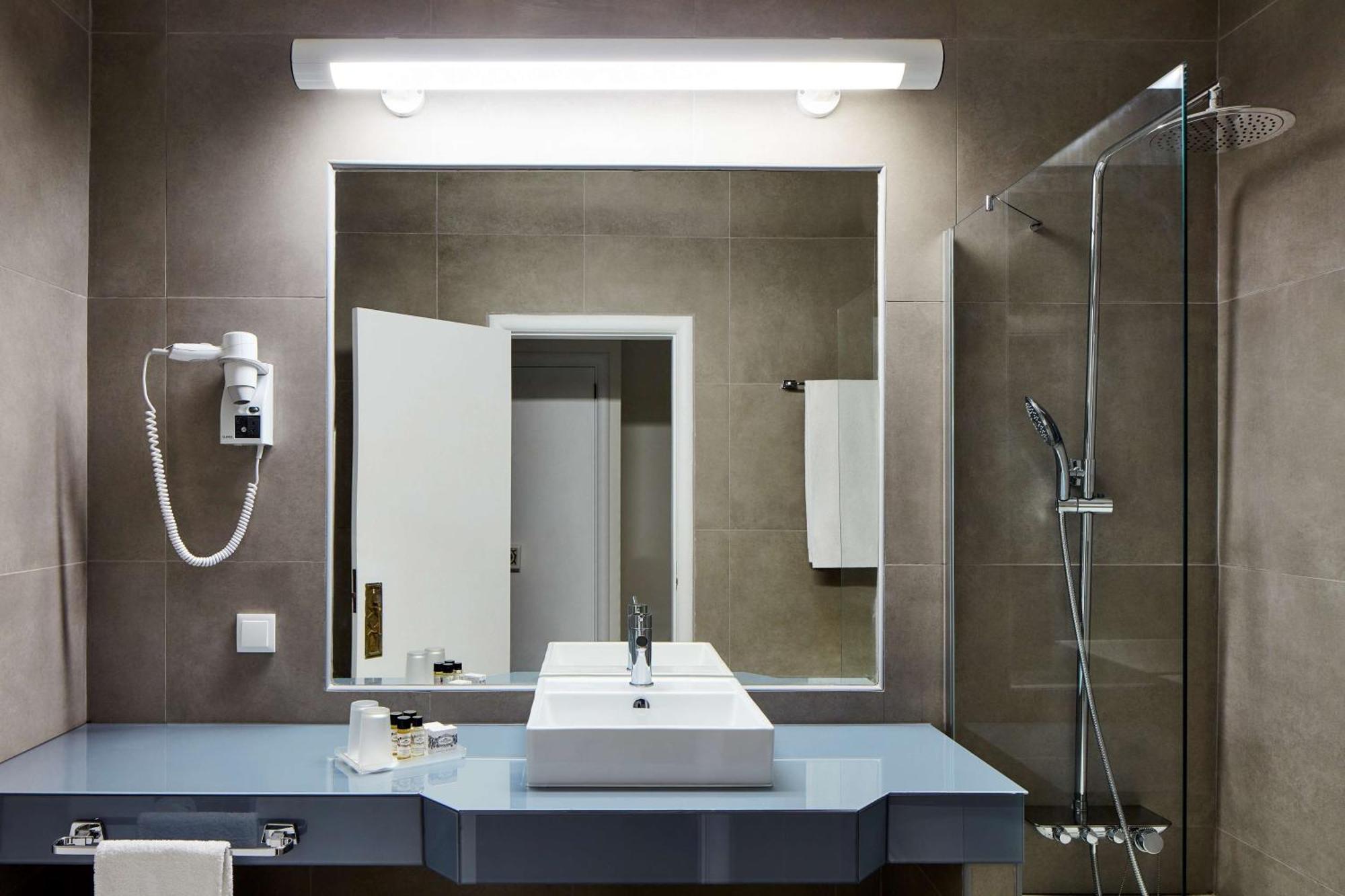 Standard XL Room,1653528202:JPEG