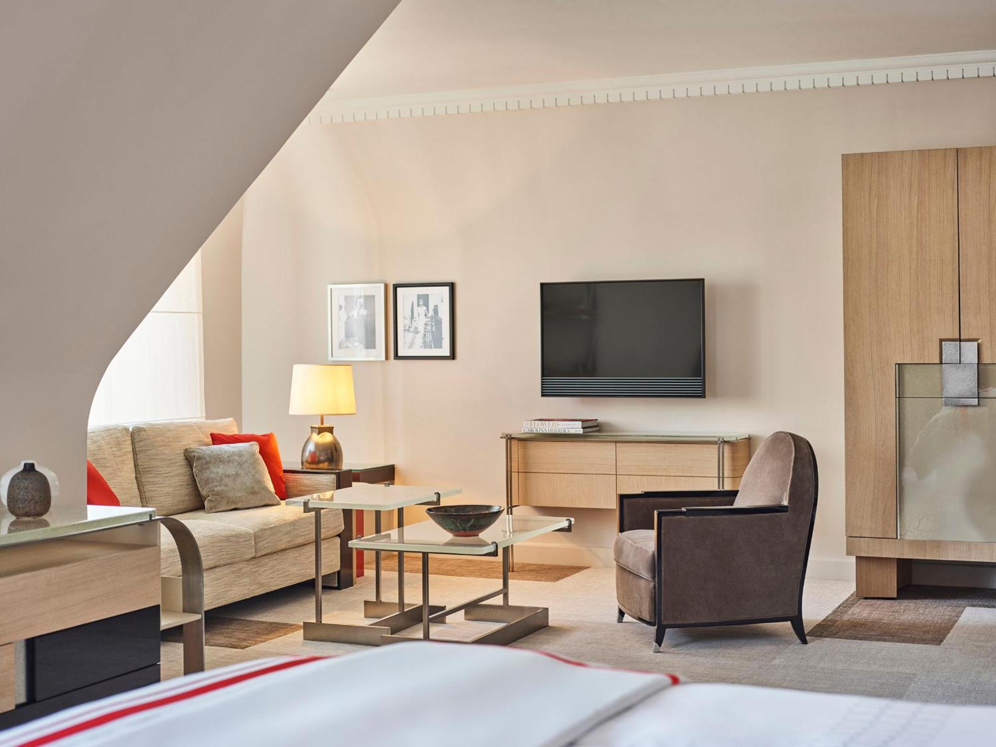 Deluxe Junior Suite