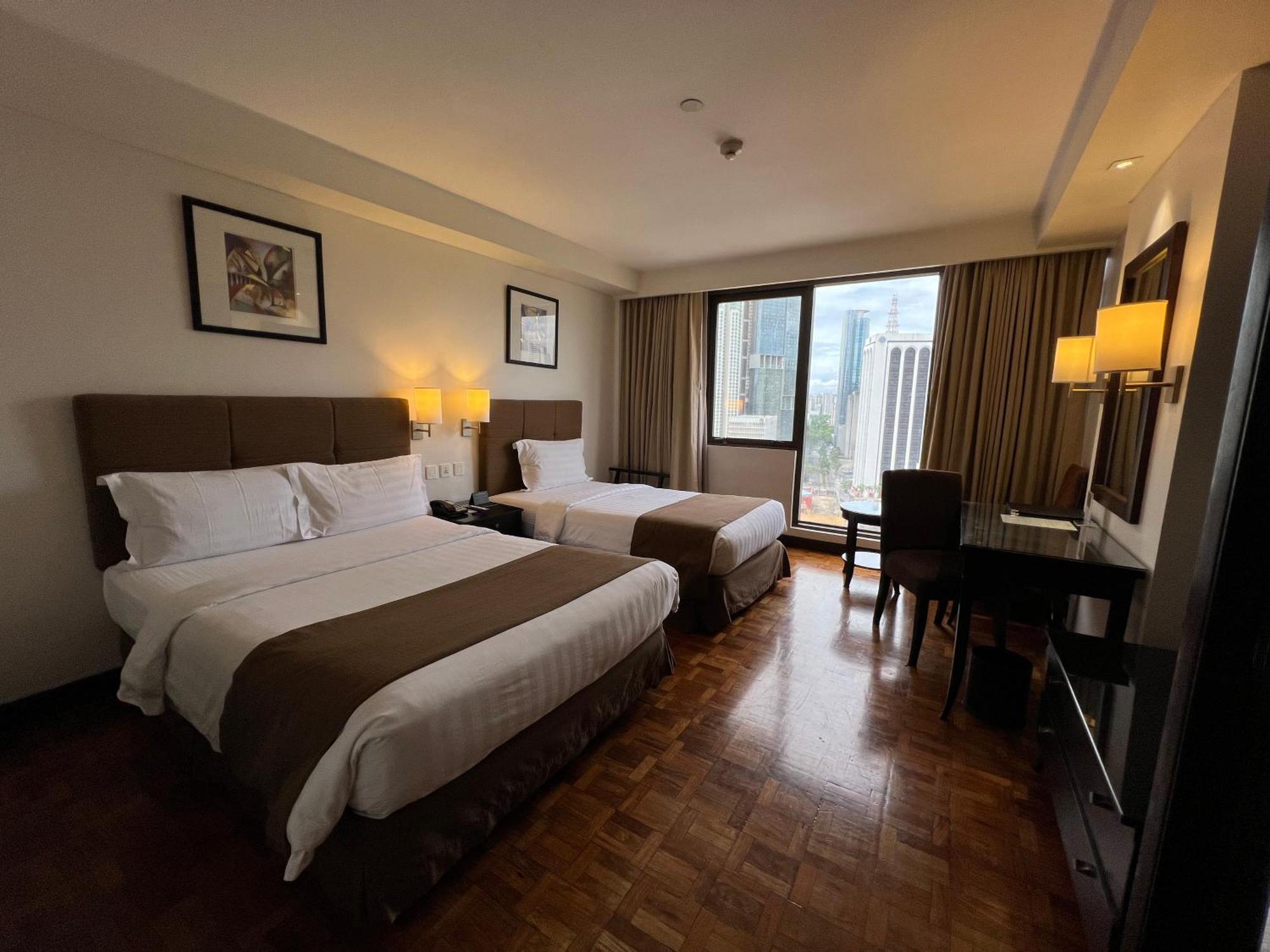 Executive Deluxe Twin Room