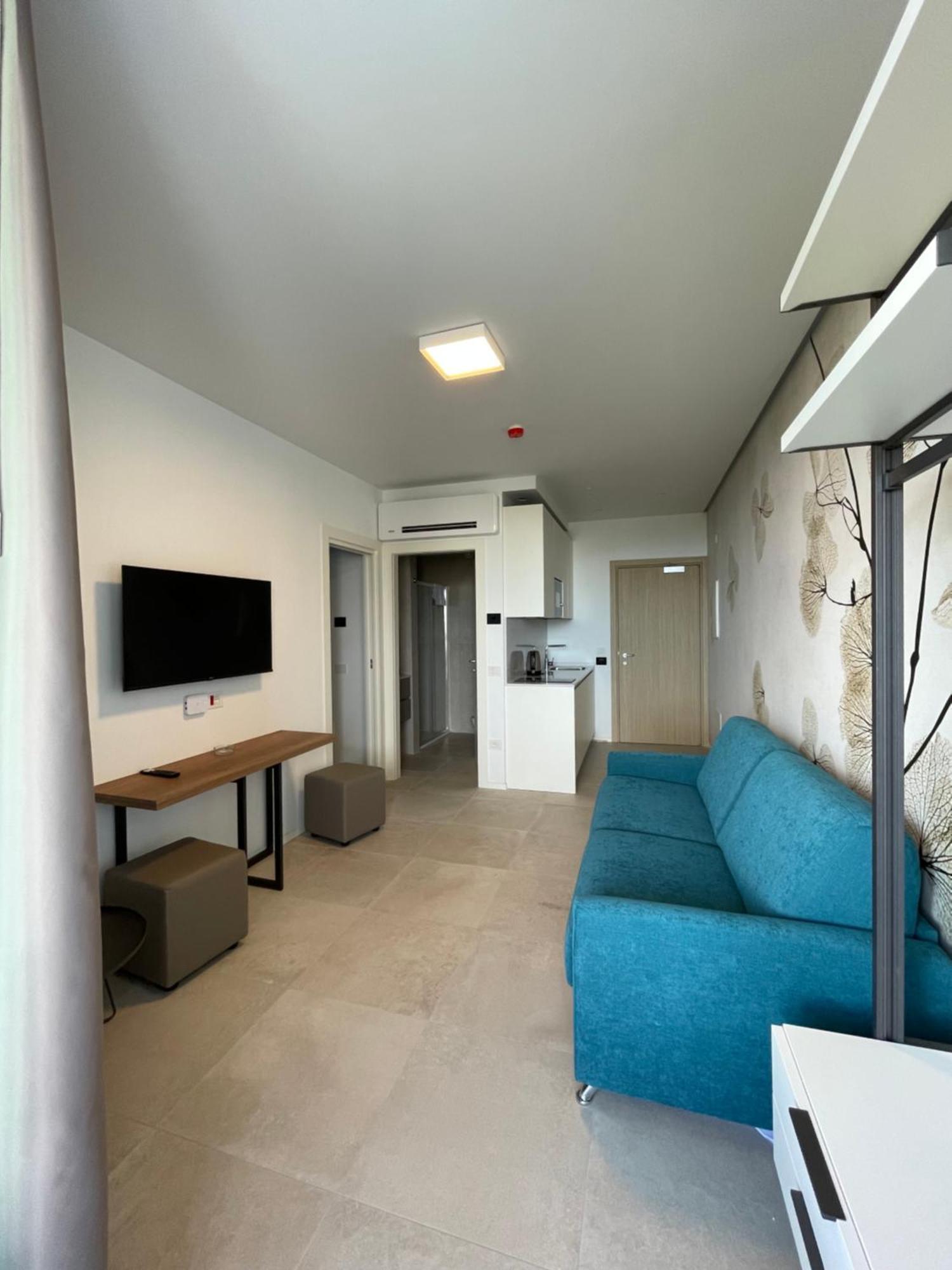 Deluxe Junior Suite,1688823152:JPEG