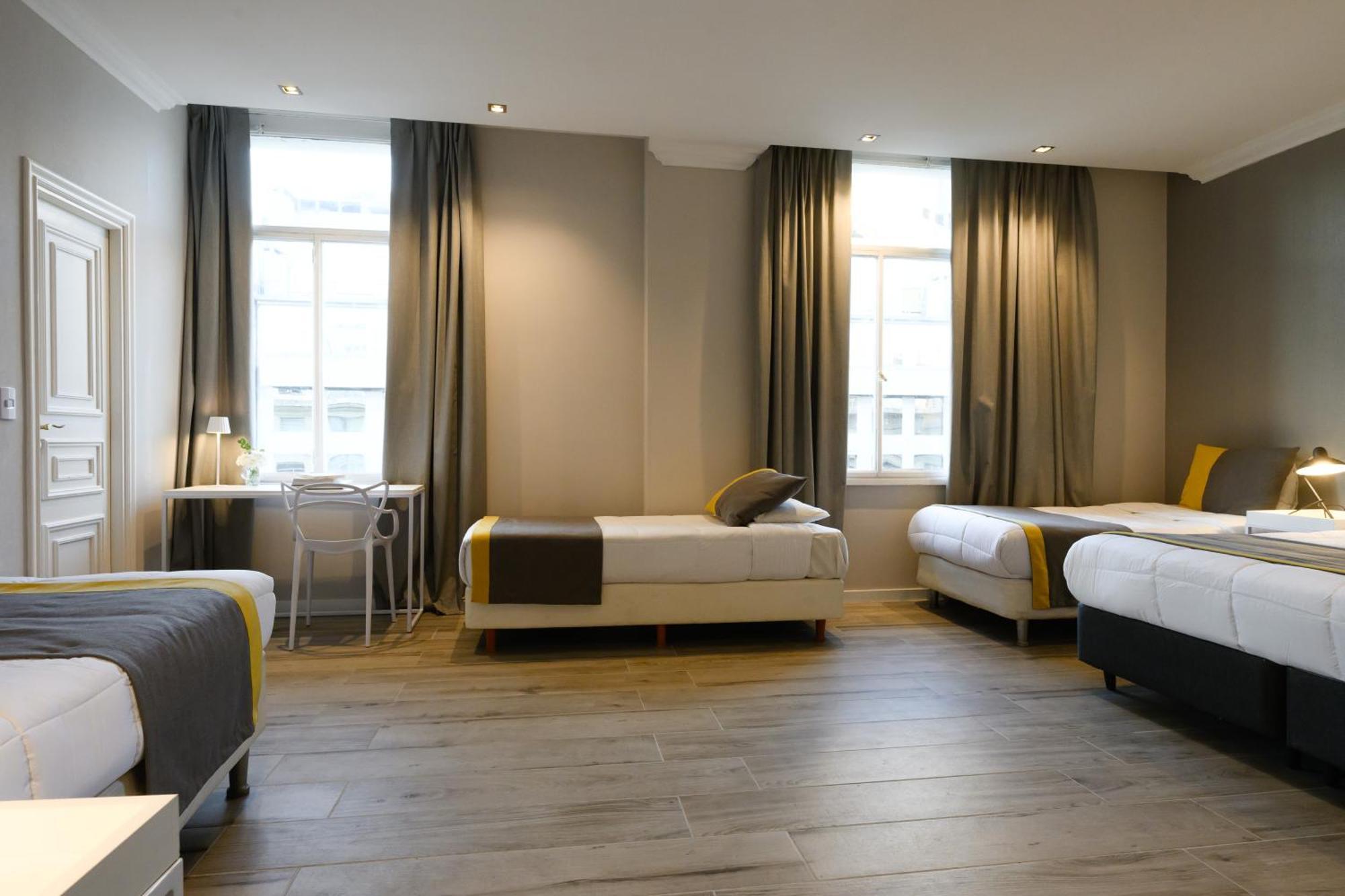 Quarto Familiar com Casa de Banho Privativa