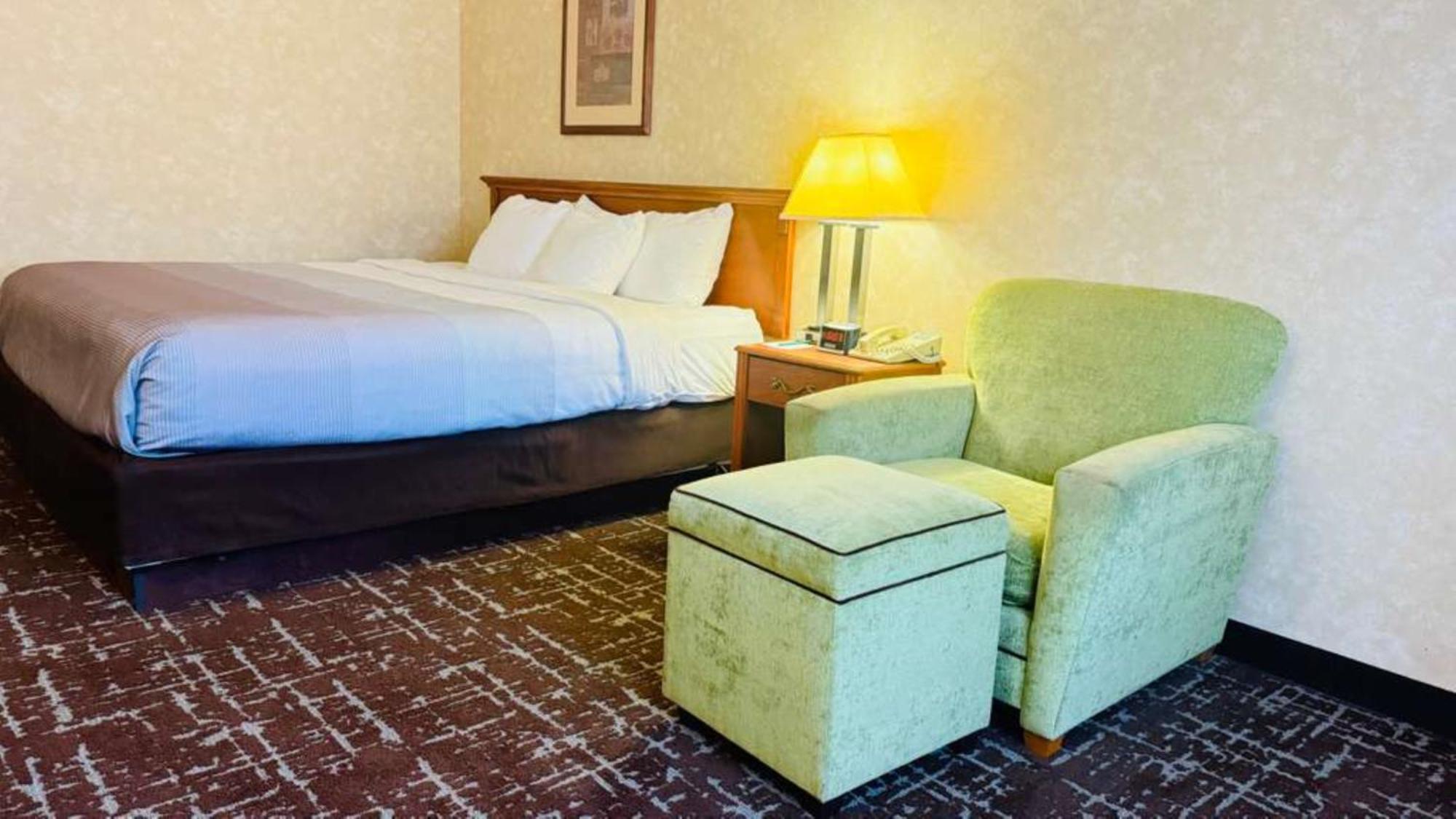 King Room - Accessible/Non-Smoking