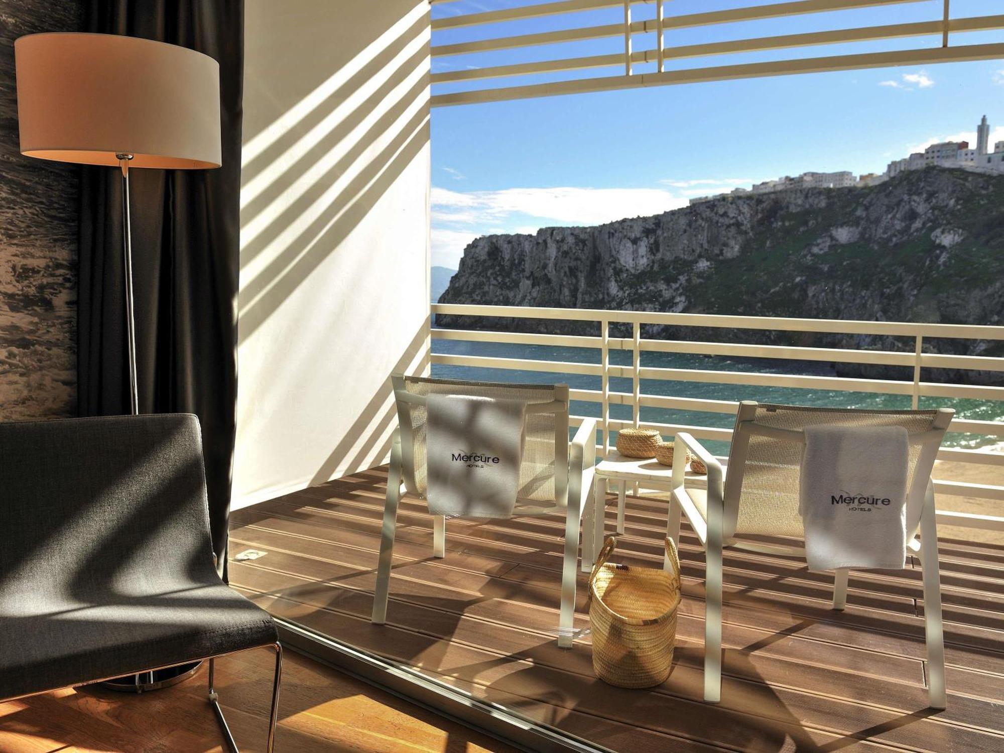 Standard Zweibettzimmer Meerseite mit Balkon