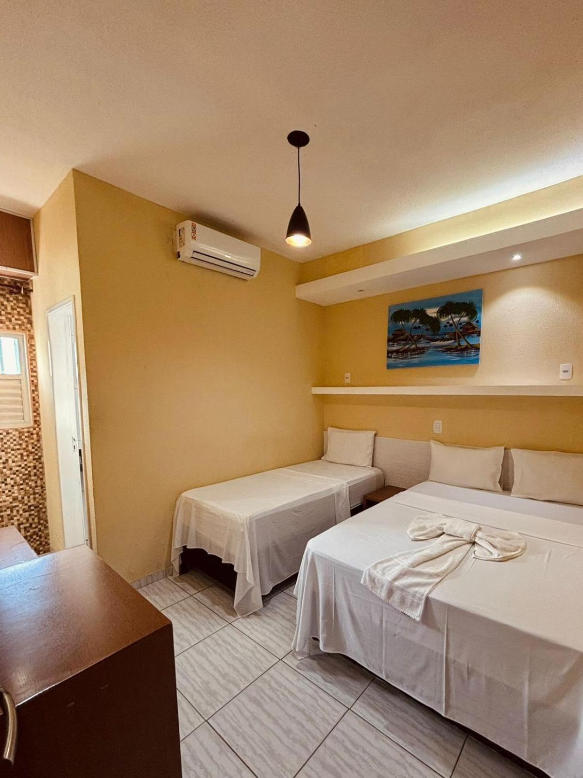Quarto Triplo Básico