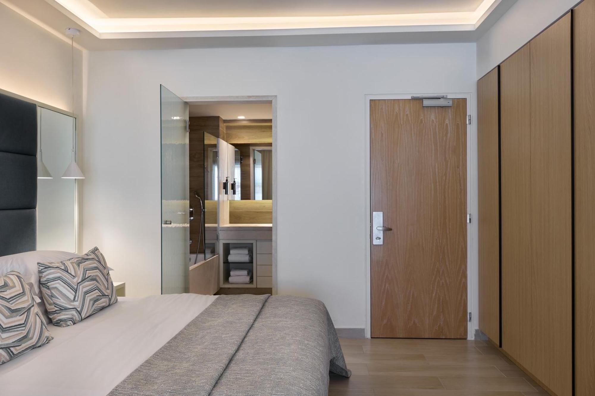 Premium Double Room Inland View