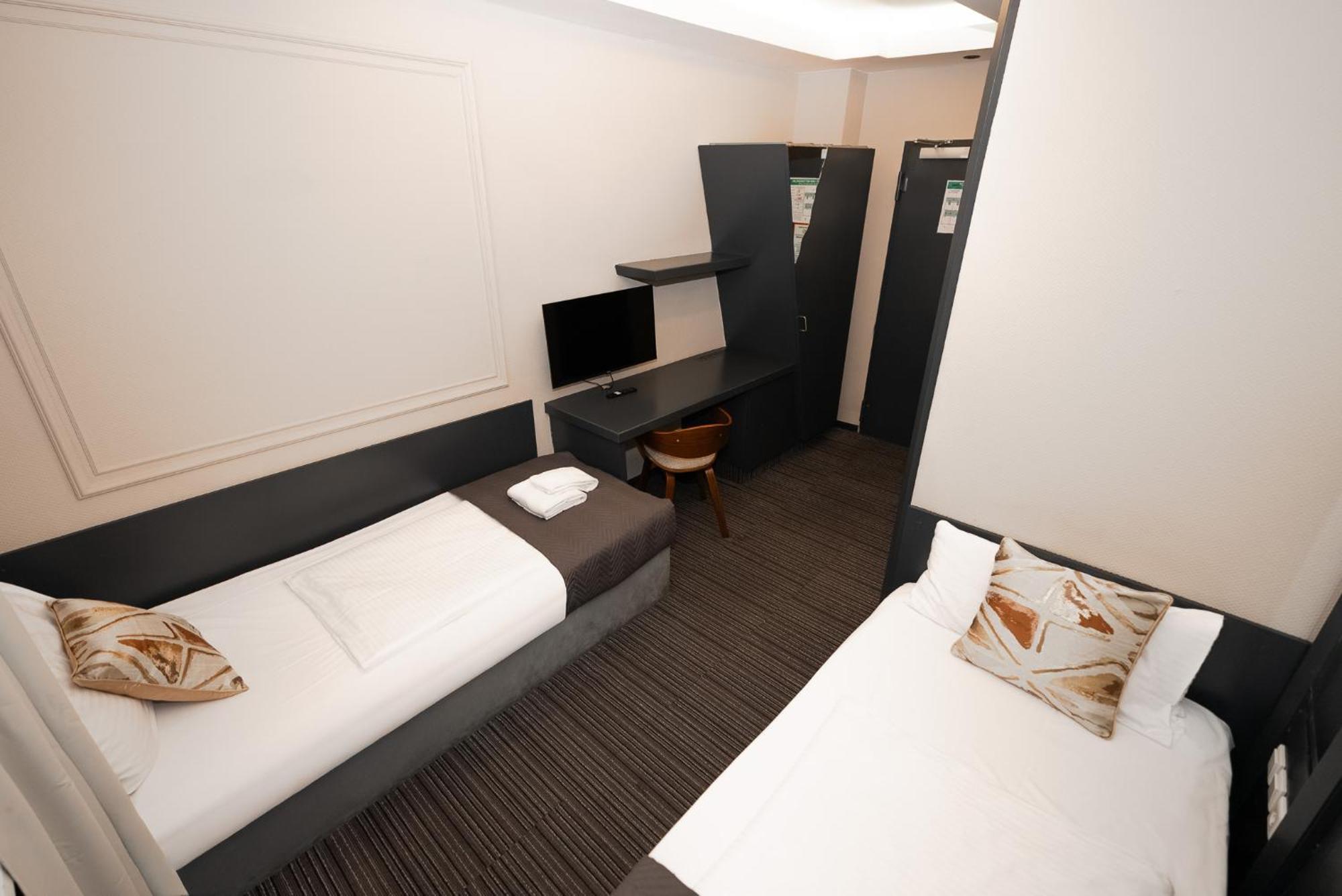 Budget Twin Room,1743823401:JPEG