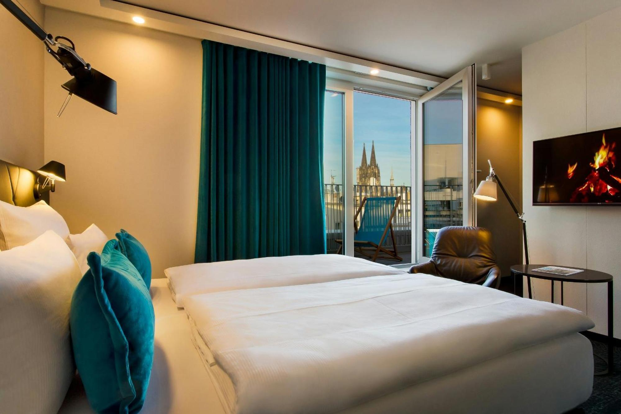 Standard Double Room with Balcony