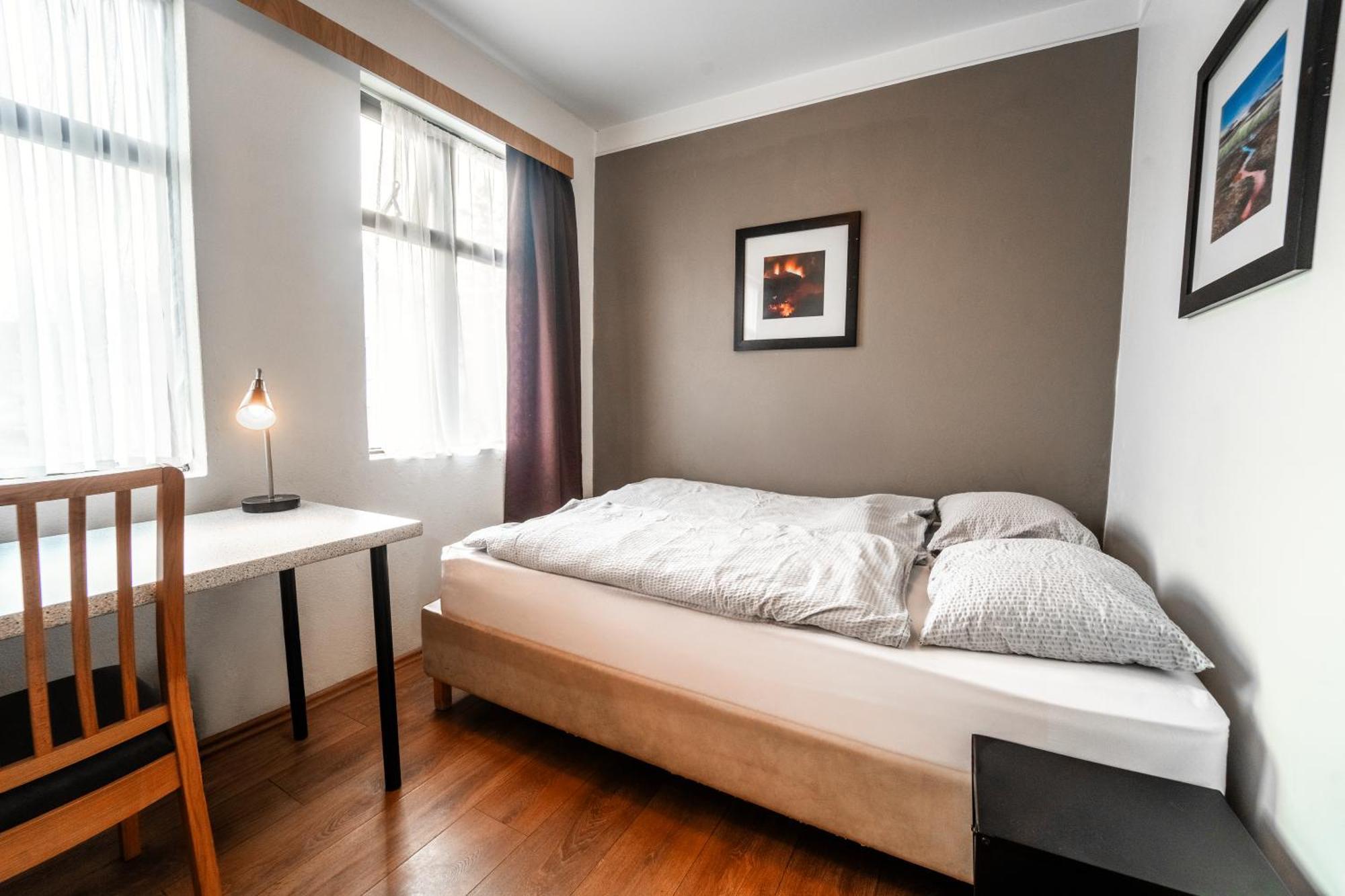 Habitación Doble Pequeña con baño compartido