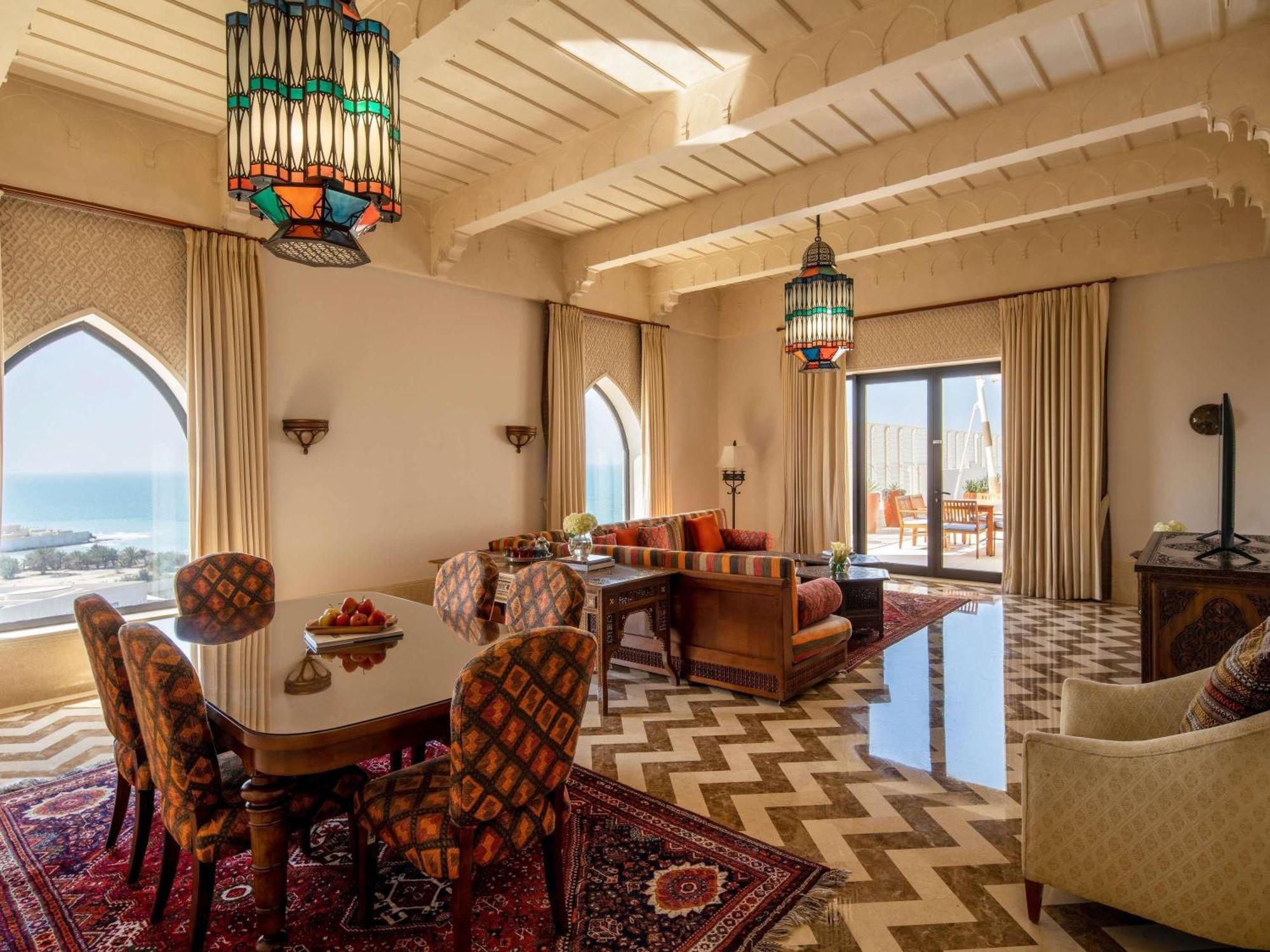 Opera King Suite with exclusive rooftop swimming pool and terrace
