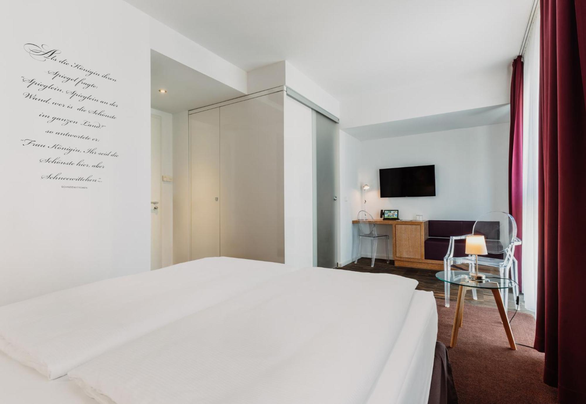 Superior Double Room,1770892107:JPEG