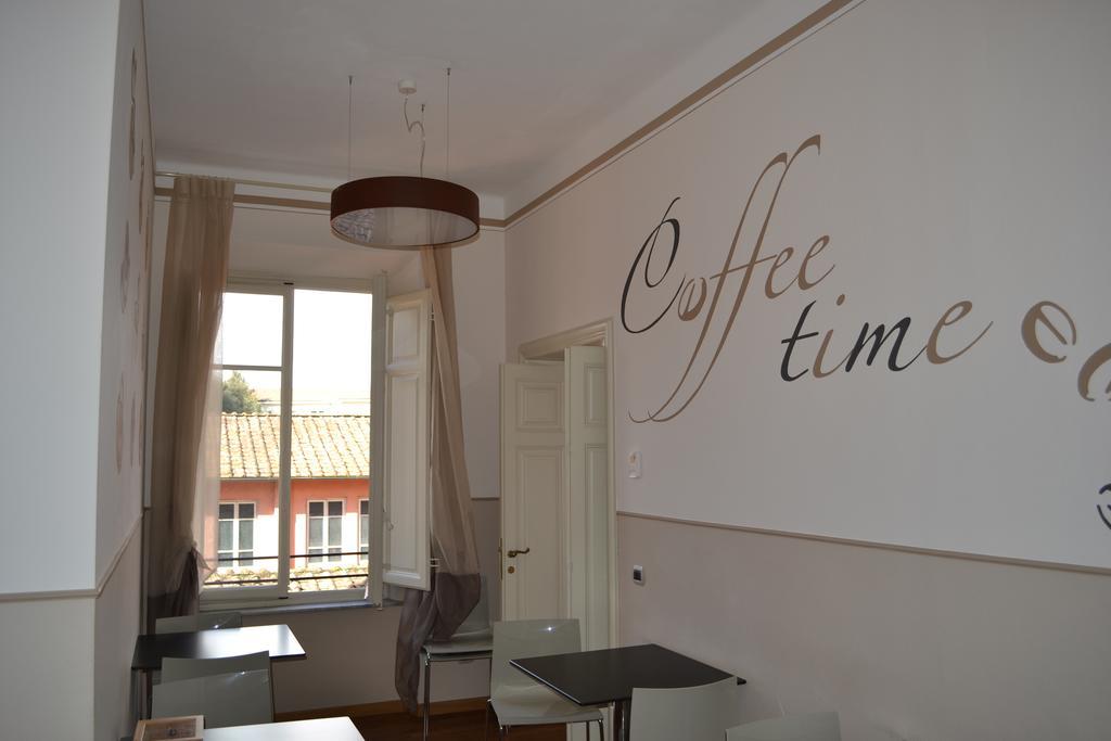 Comfort Double Room with Balcony and City View,190080022:JPEG