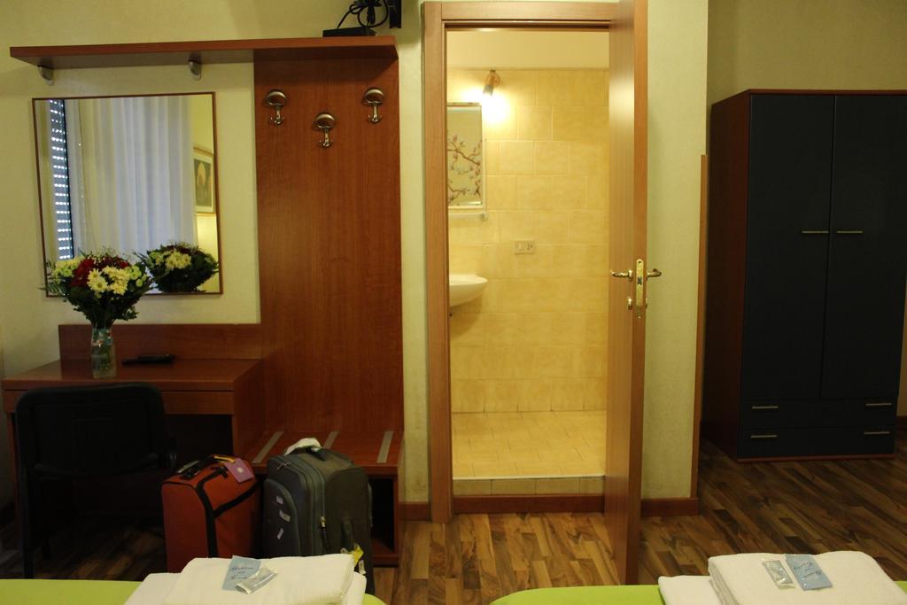 Triple Room with Private Bathroom