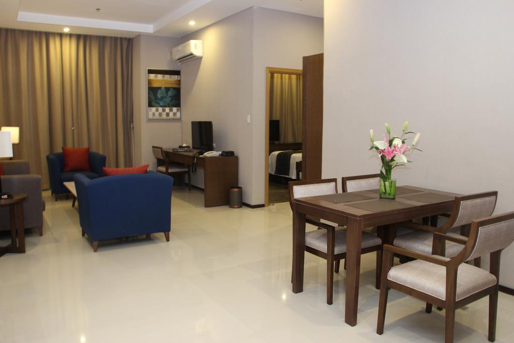 Suite Room
