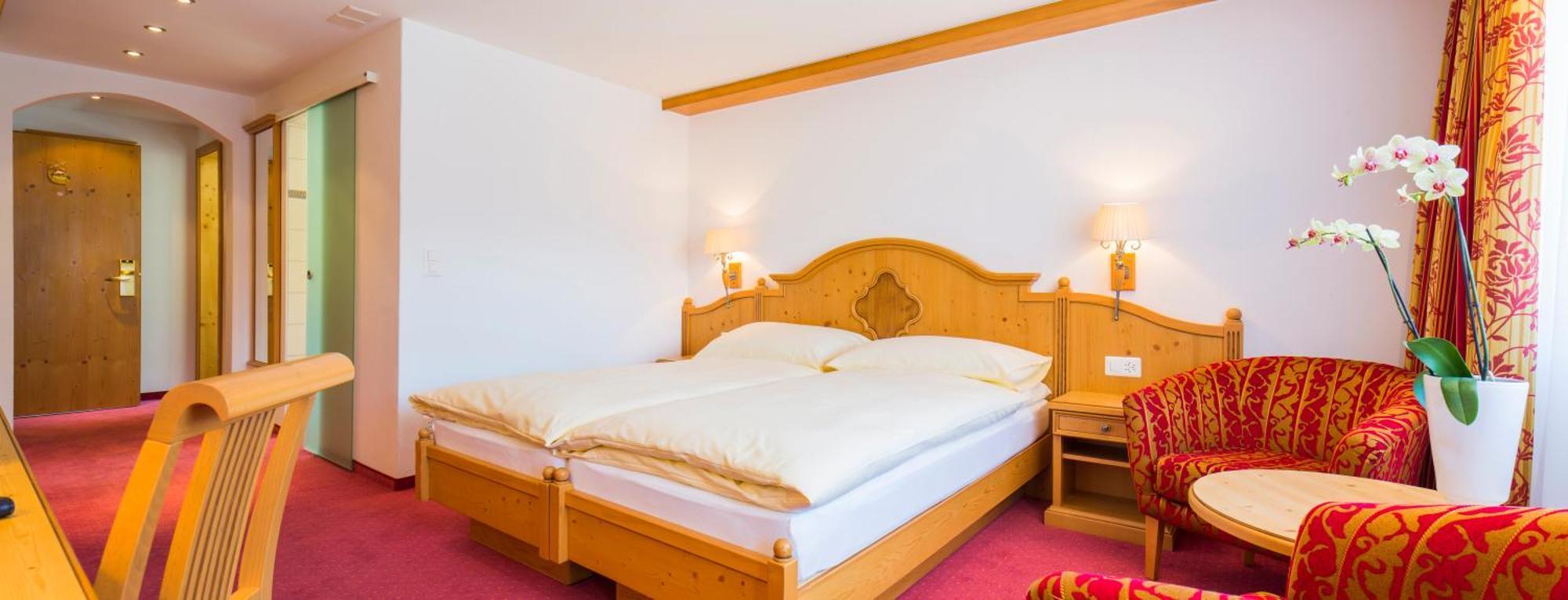 Deluxe Double Room with Balcony and Matterhorn View