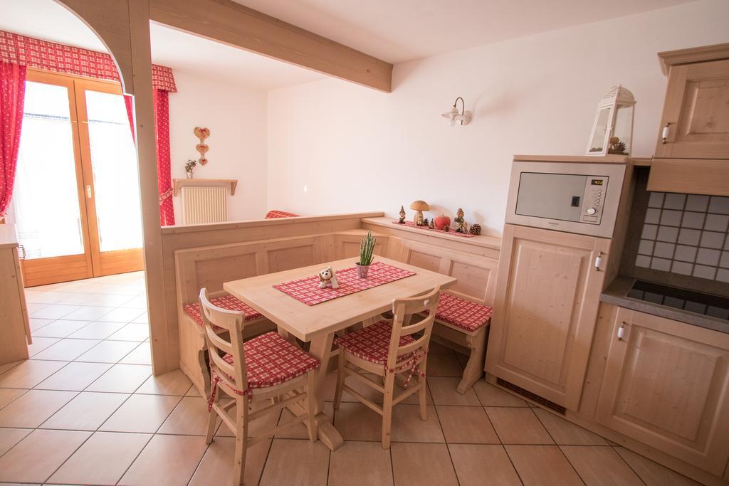 Apartment with Terrace,379111750:JPEG