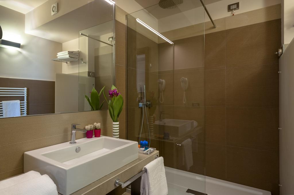 Superior Double Room Spa,739064563:JPEG