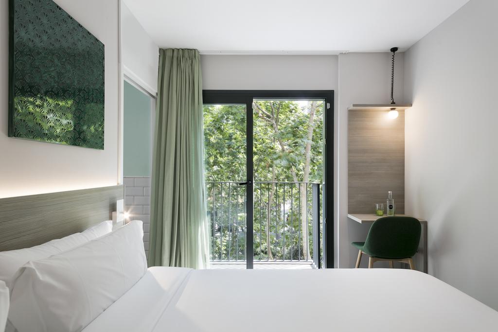 Quarto Duplo