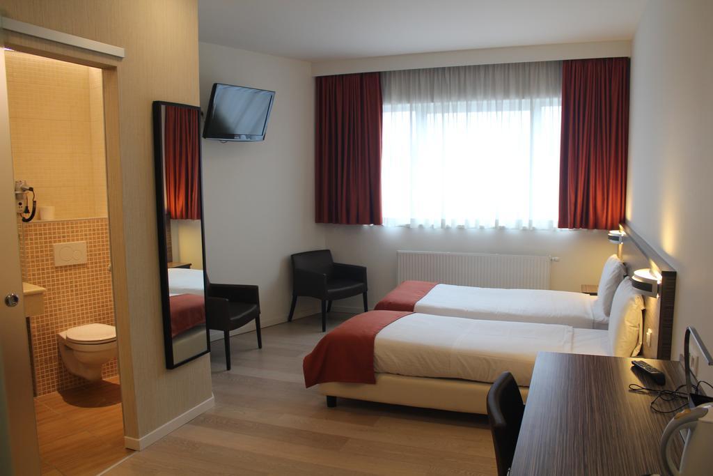 Standaard Kamer met 2 Bedden