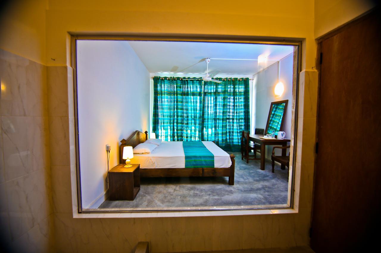 King Room with Mountain View