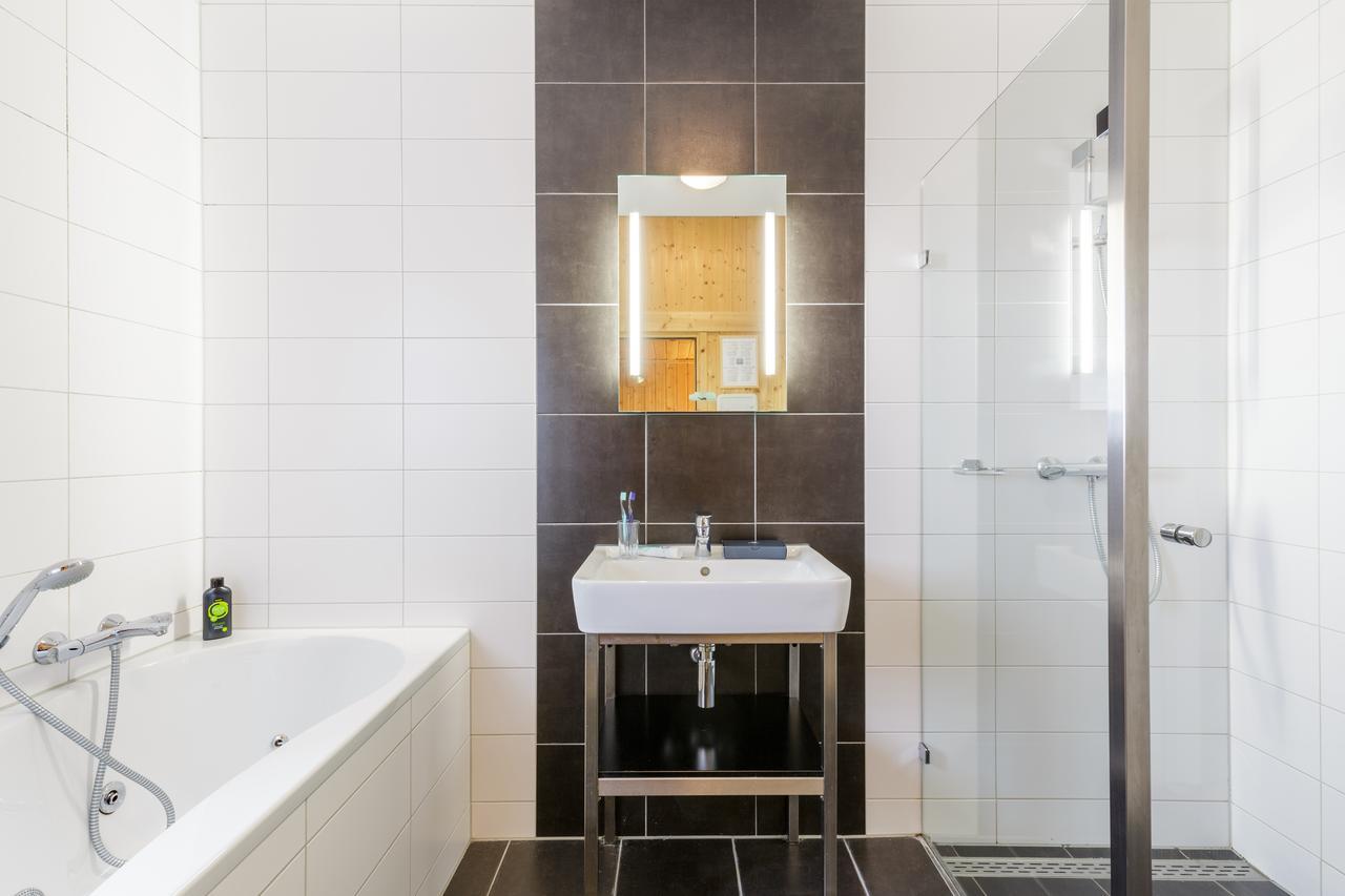 Waterfront Suite VIP (6 adults),558635646:JPEG