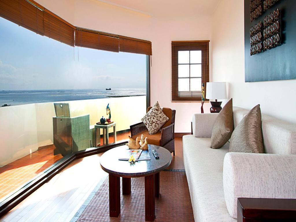 Ocean View Suite