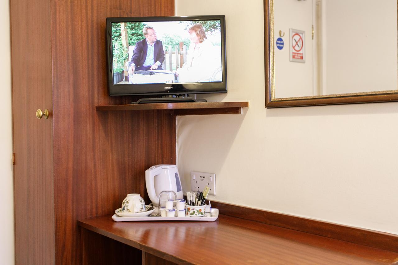 Habitación Individual con baño compartido