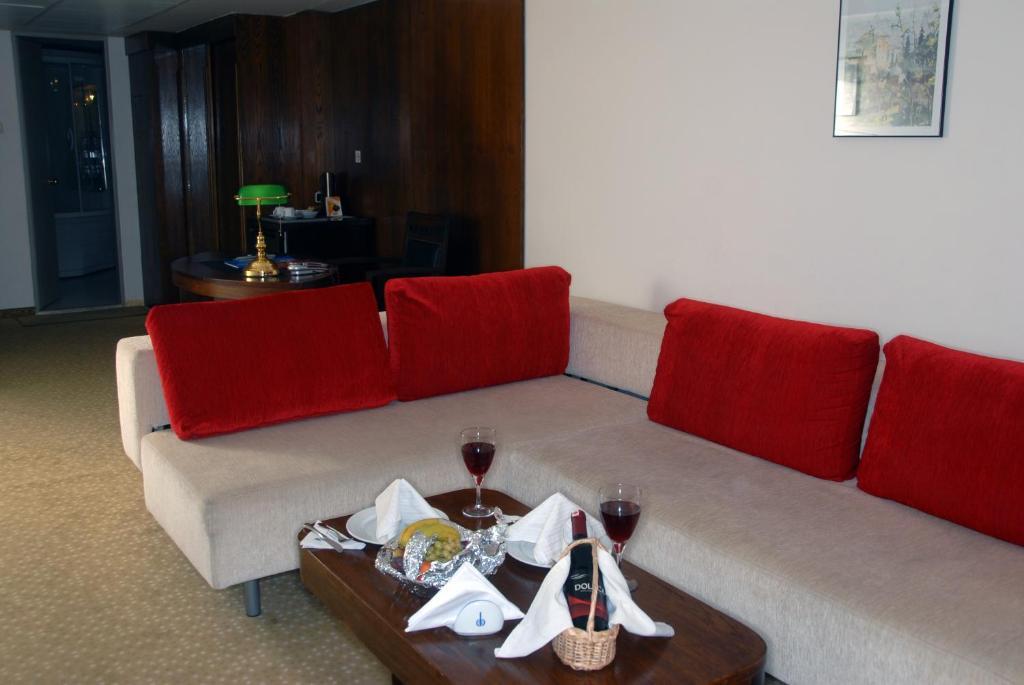 Suite with Sea View - Adults Only