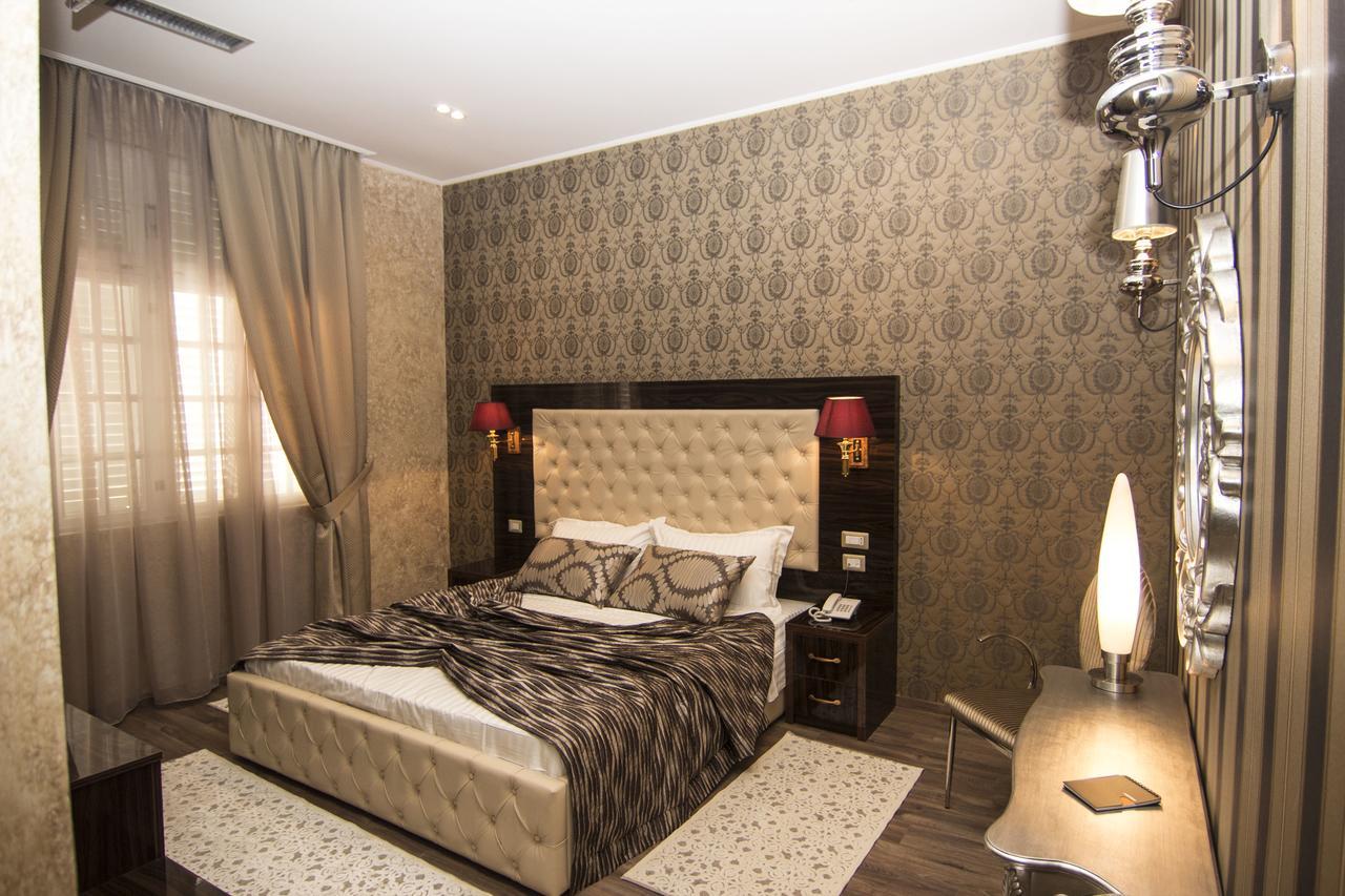 Suite with City View