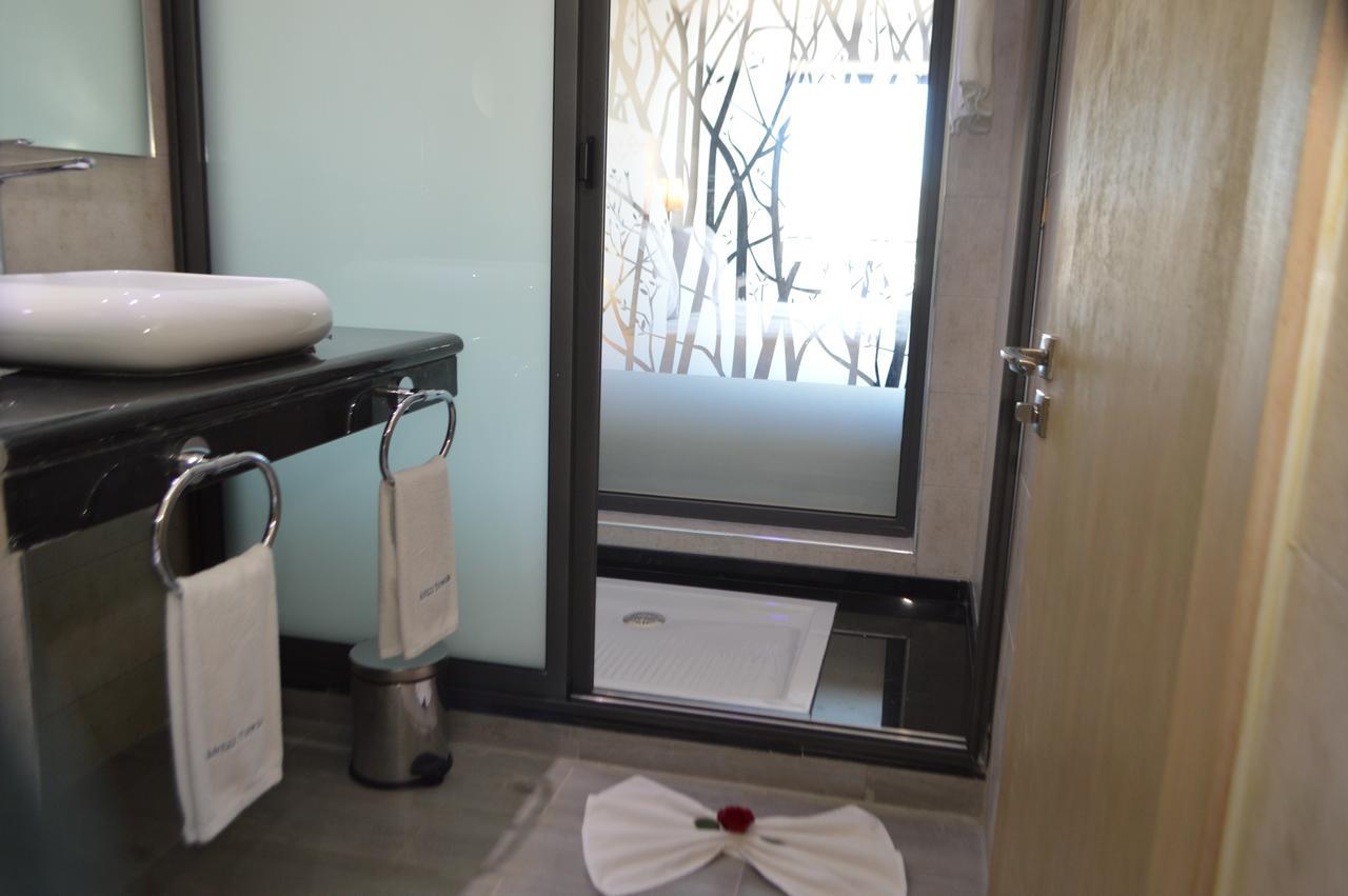 Premium Room with Side Sea View