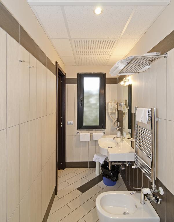 Quadruple Room with One Bunk Bed and Sea View,67809596:JPEG