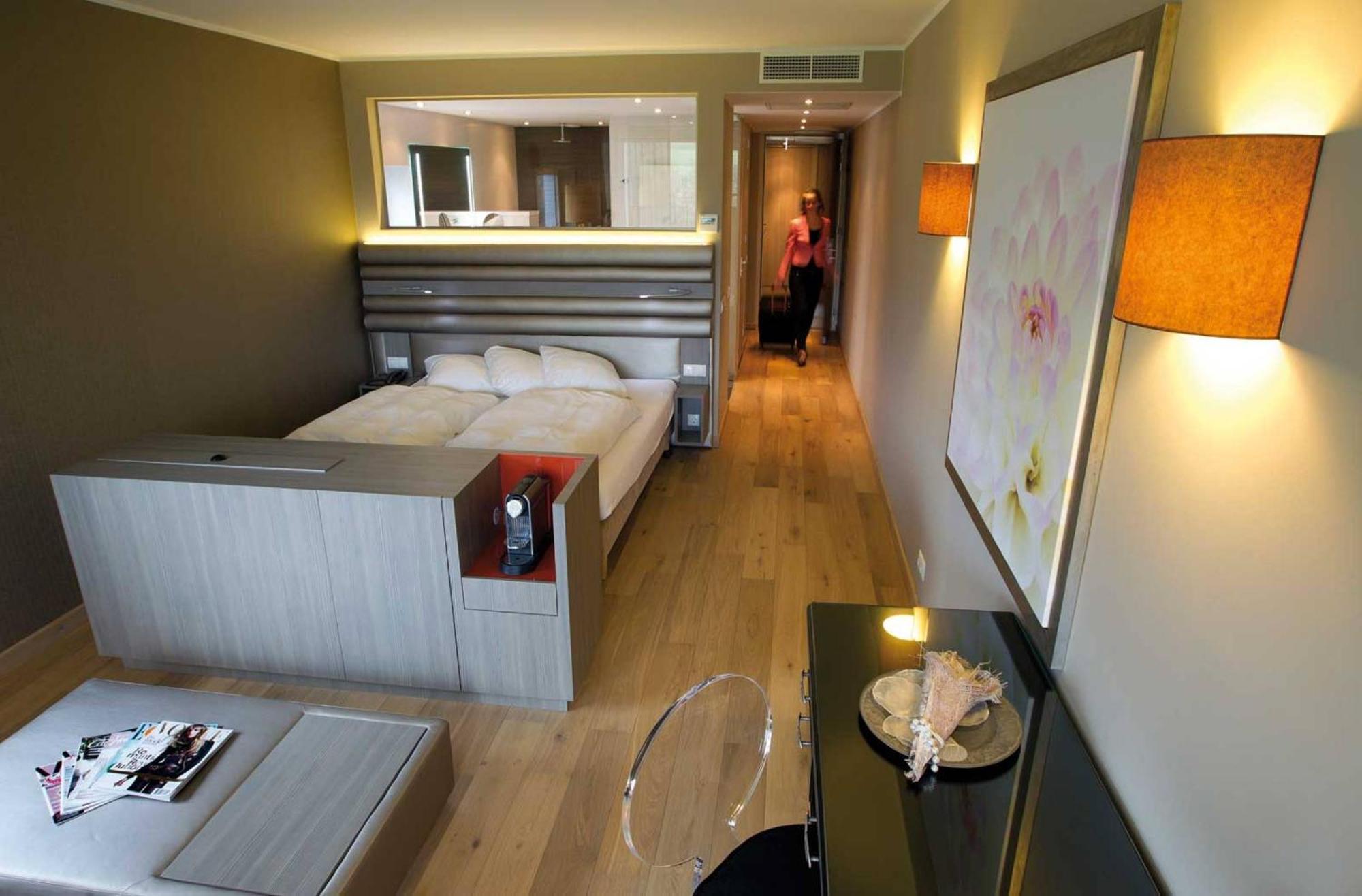 Tweepersoonskamer met Spabad en Balkon