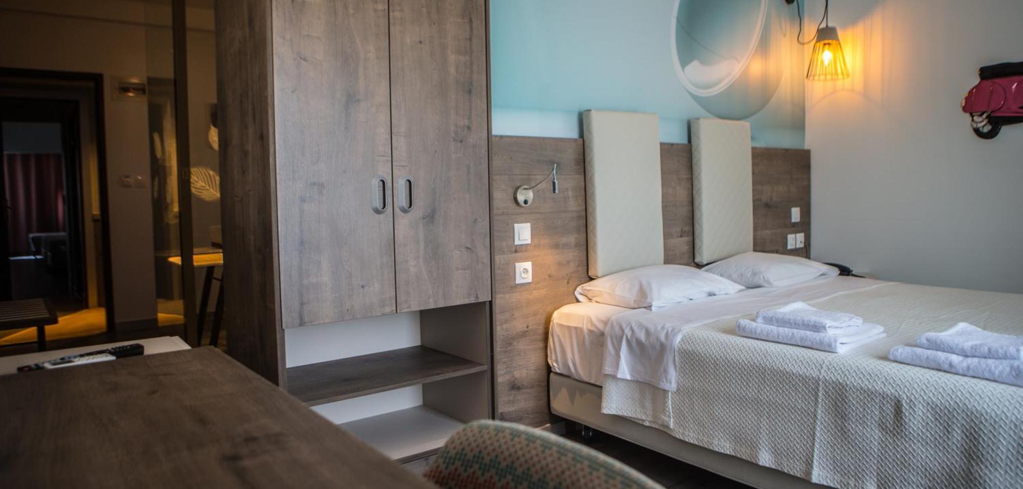 Suite Junior (2 Adultes + 1 Enfant)