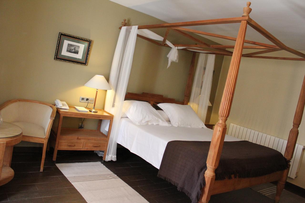 Chambre Double avec Lit d'Appoint