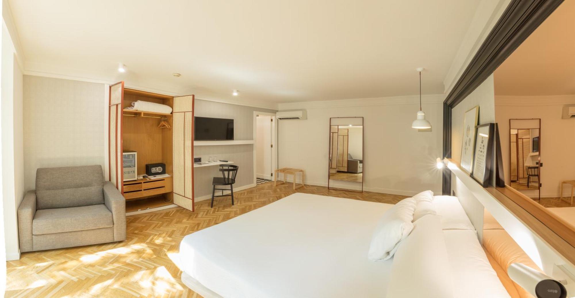 Habitación Doble Superior (2 adultos + 1 niño)