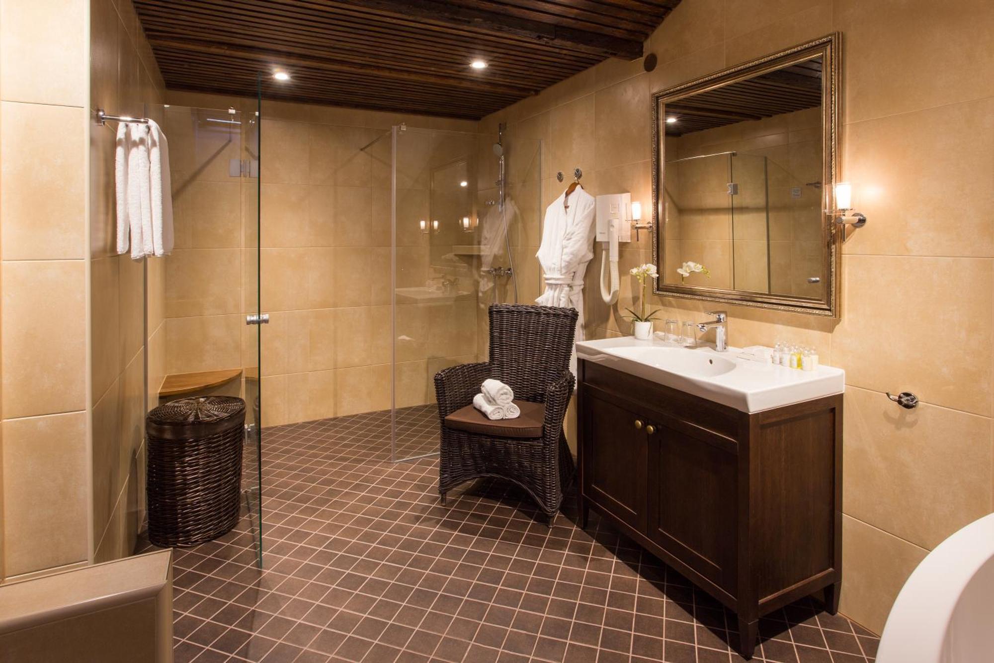 Suite Junior Zen Deluxe con bañera de hidromasaje